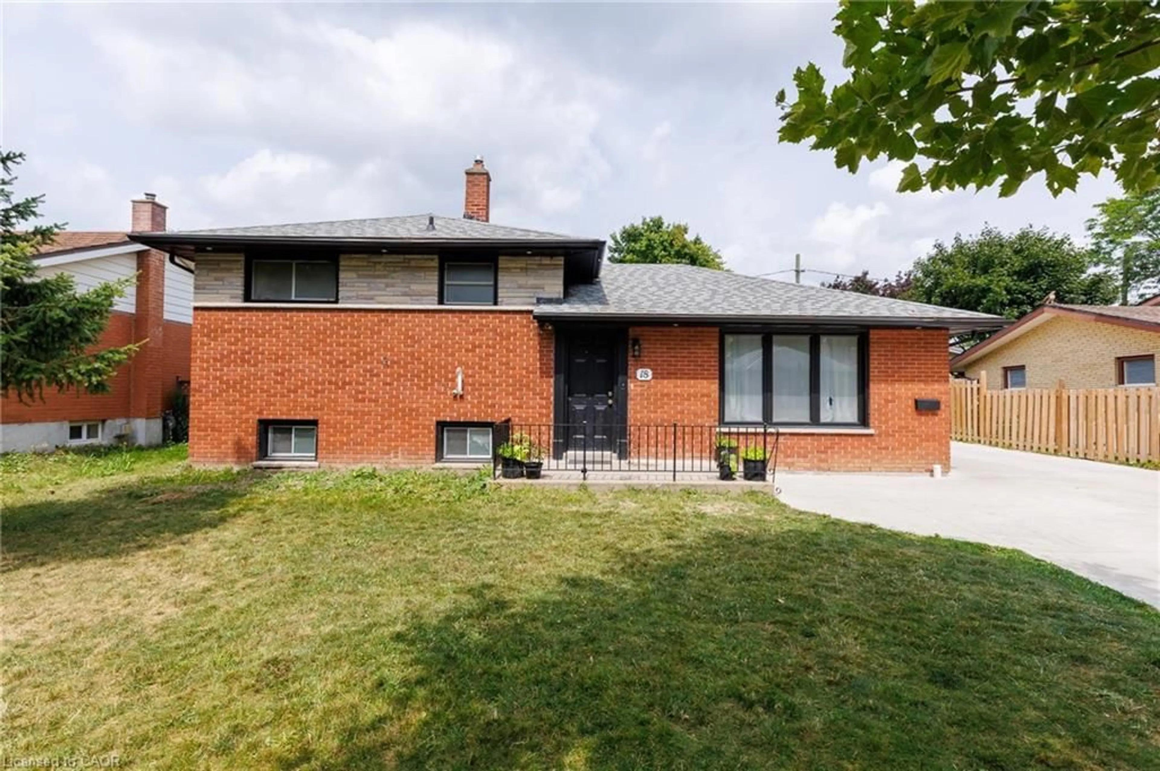Home with brick exterior material, street for 18 Silverdale Cres, London Ontario N5Z 4A4