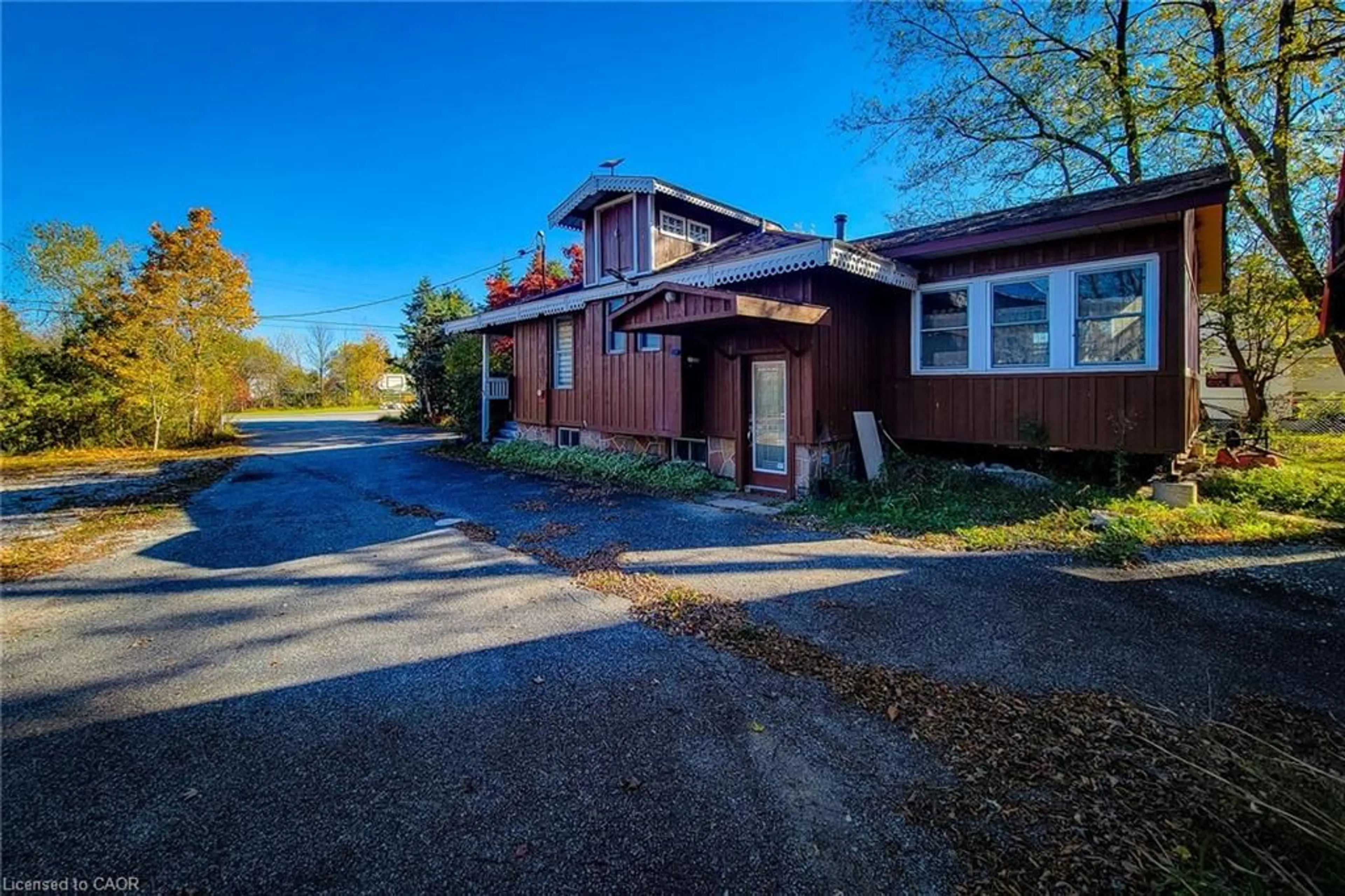 Unknown for 1423 Merrittville Highway, Welland Ontario L3B 5N5