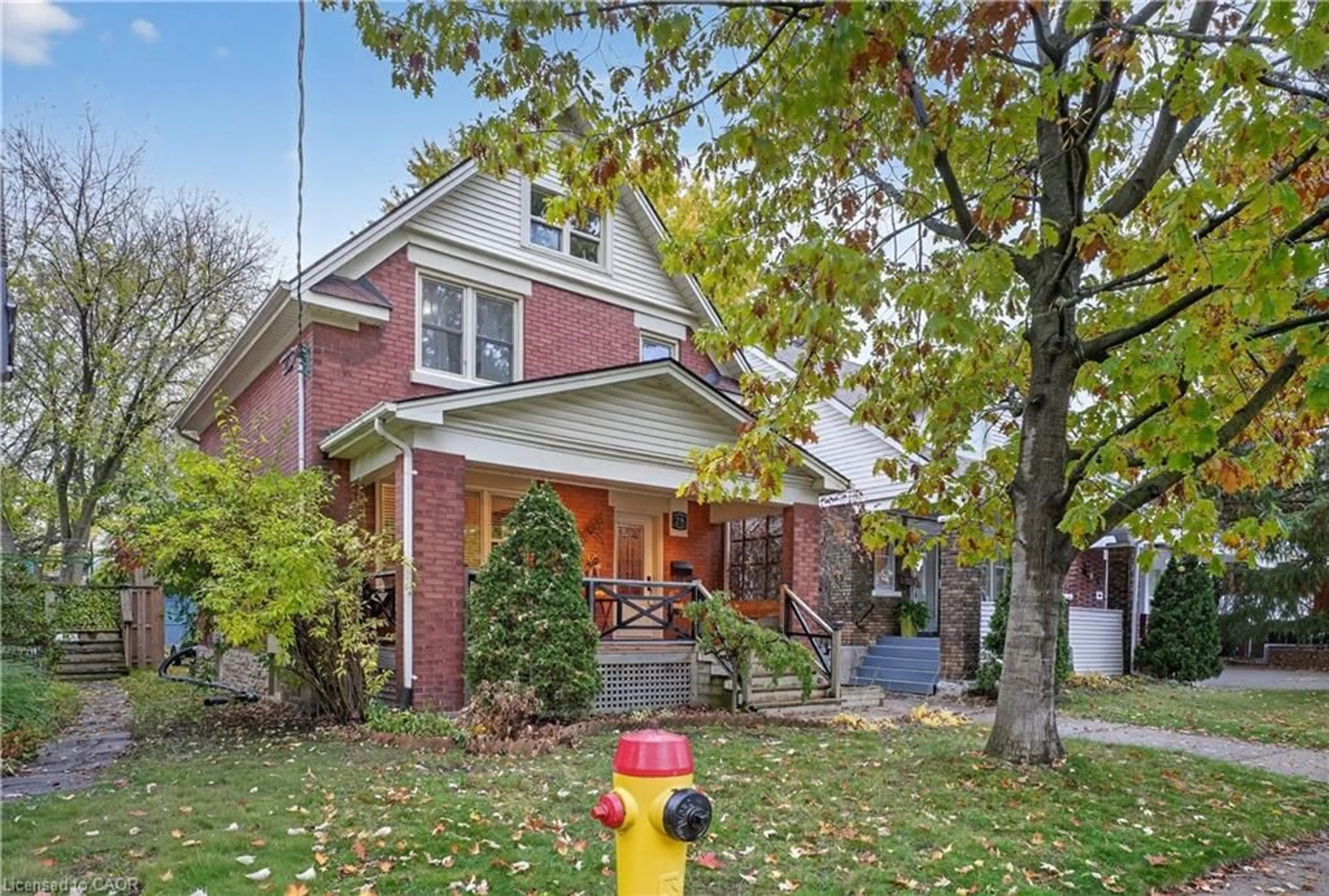 Home with brick exterior material, street for 28 Troy St, Kitchener Ontario N2H 1L8