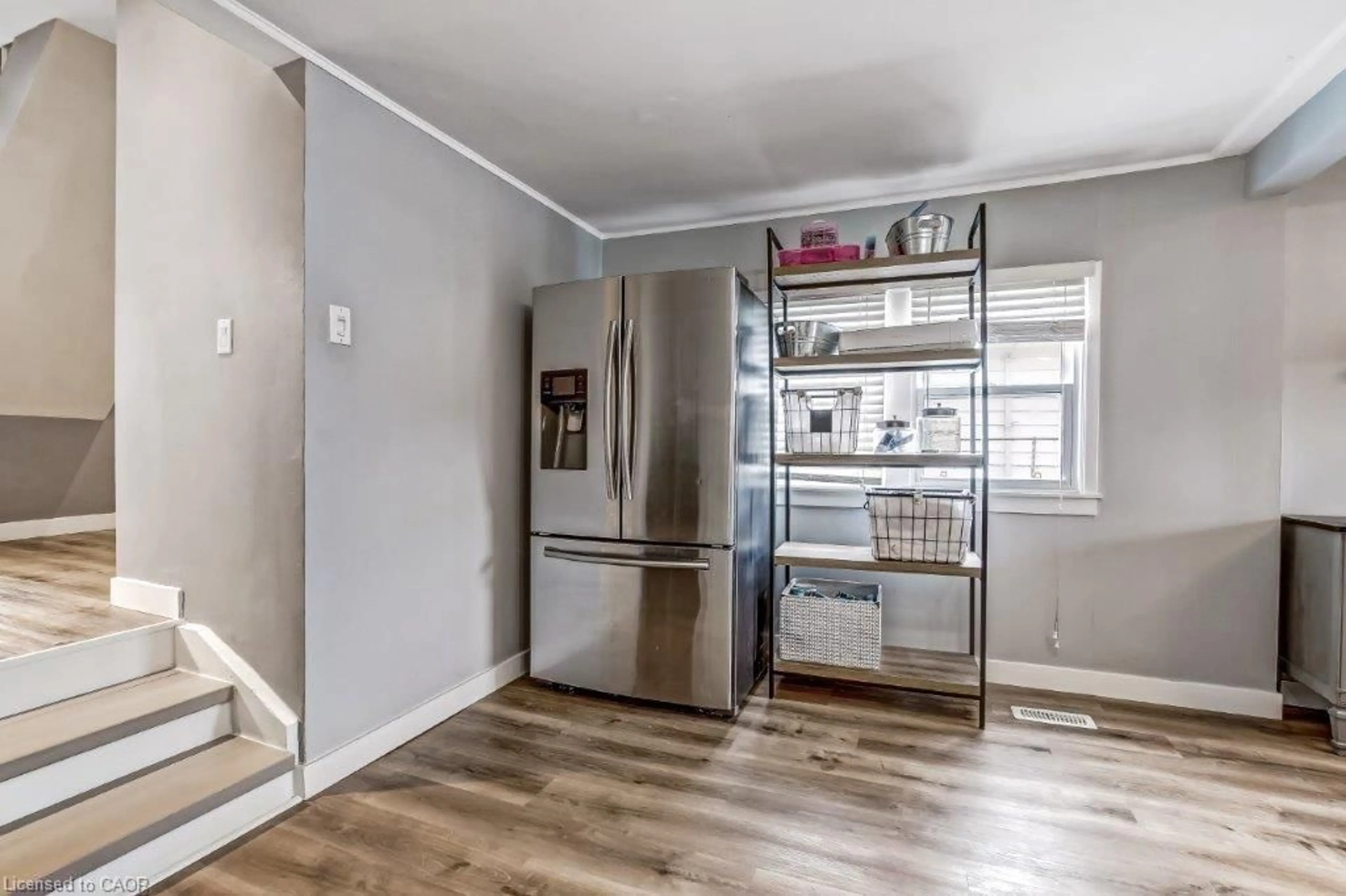 Unknown for 12 Pansy Ave, Port Dover Ontario N0A 1N7