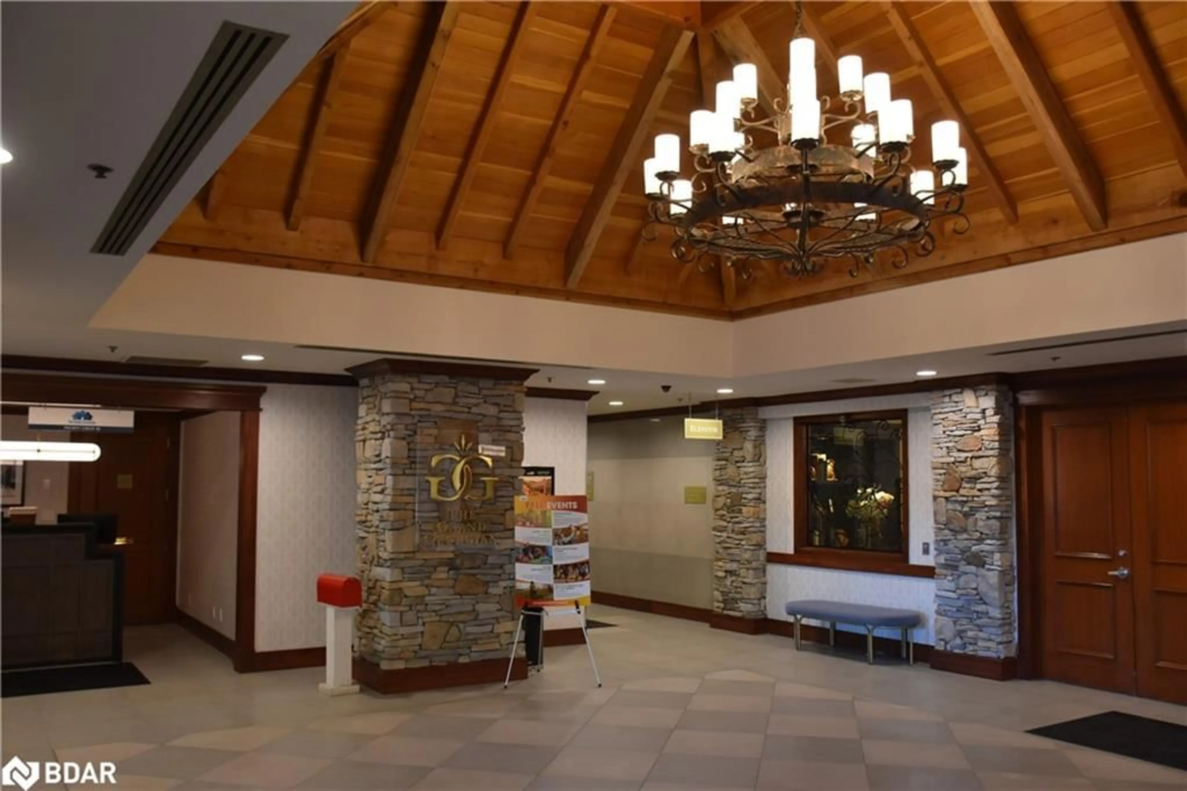 Lobby for 156 Jozo Weider Blvd #133, The Blue Mountains Ontario L9Y 0V2