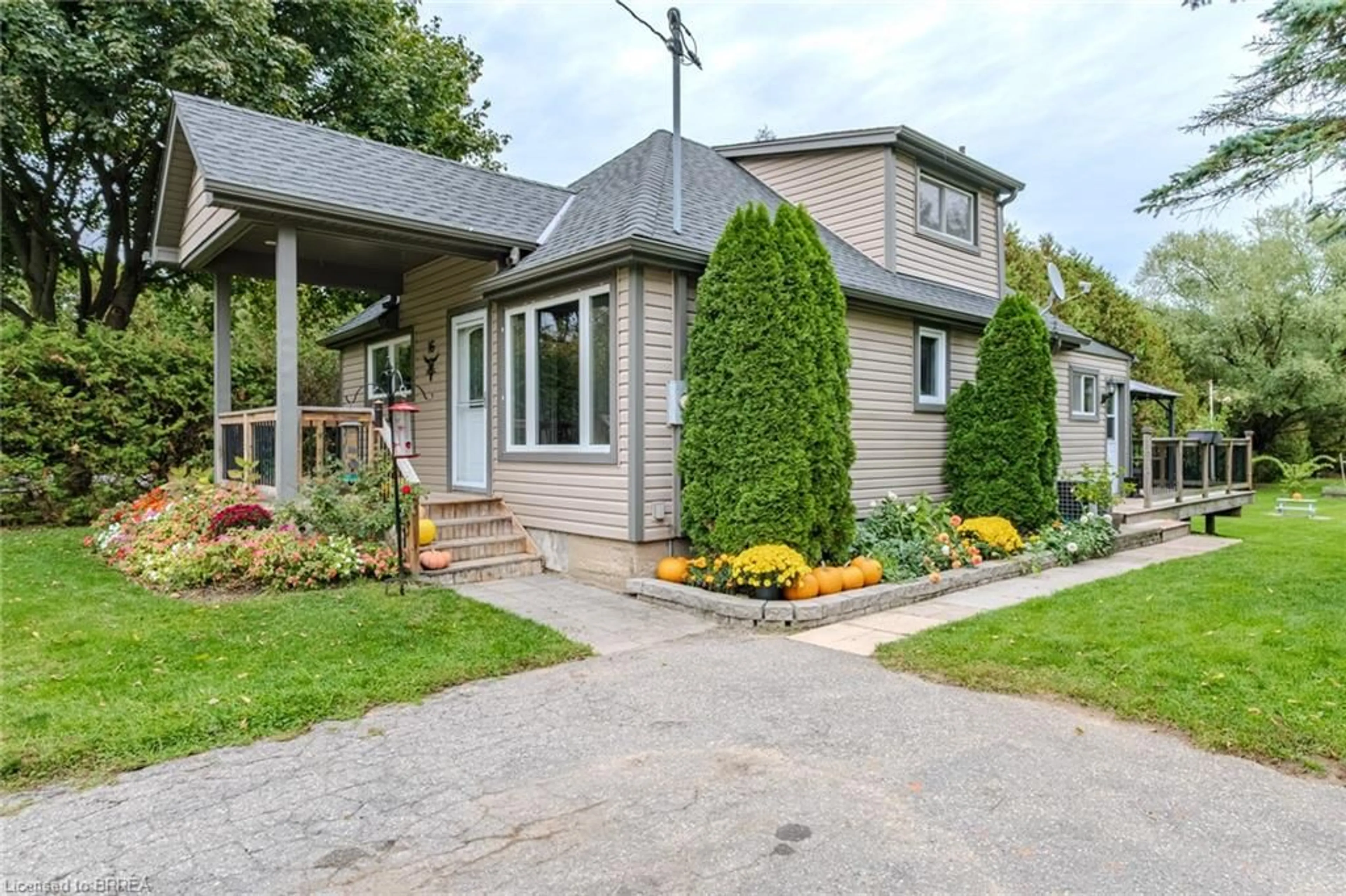 Unknown for 16 First St, Mount Pleasant Ontario N0E 1K0