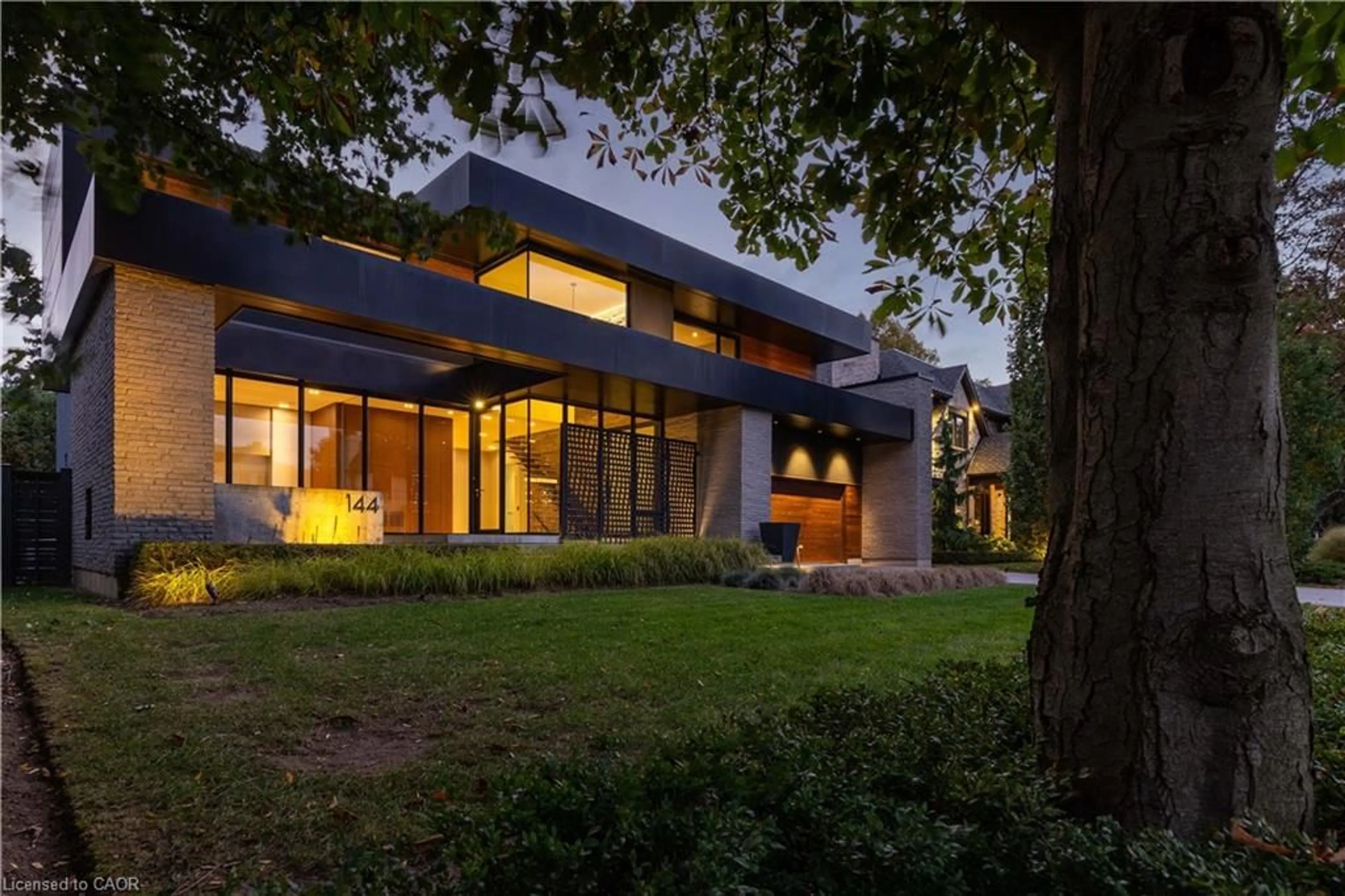 Home with brick exterior material, unknown for 144 Sparling Crt, Oakville Ontario L6K 2J7