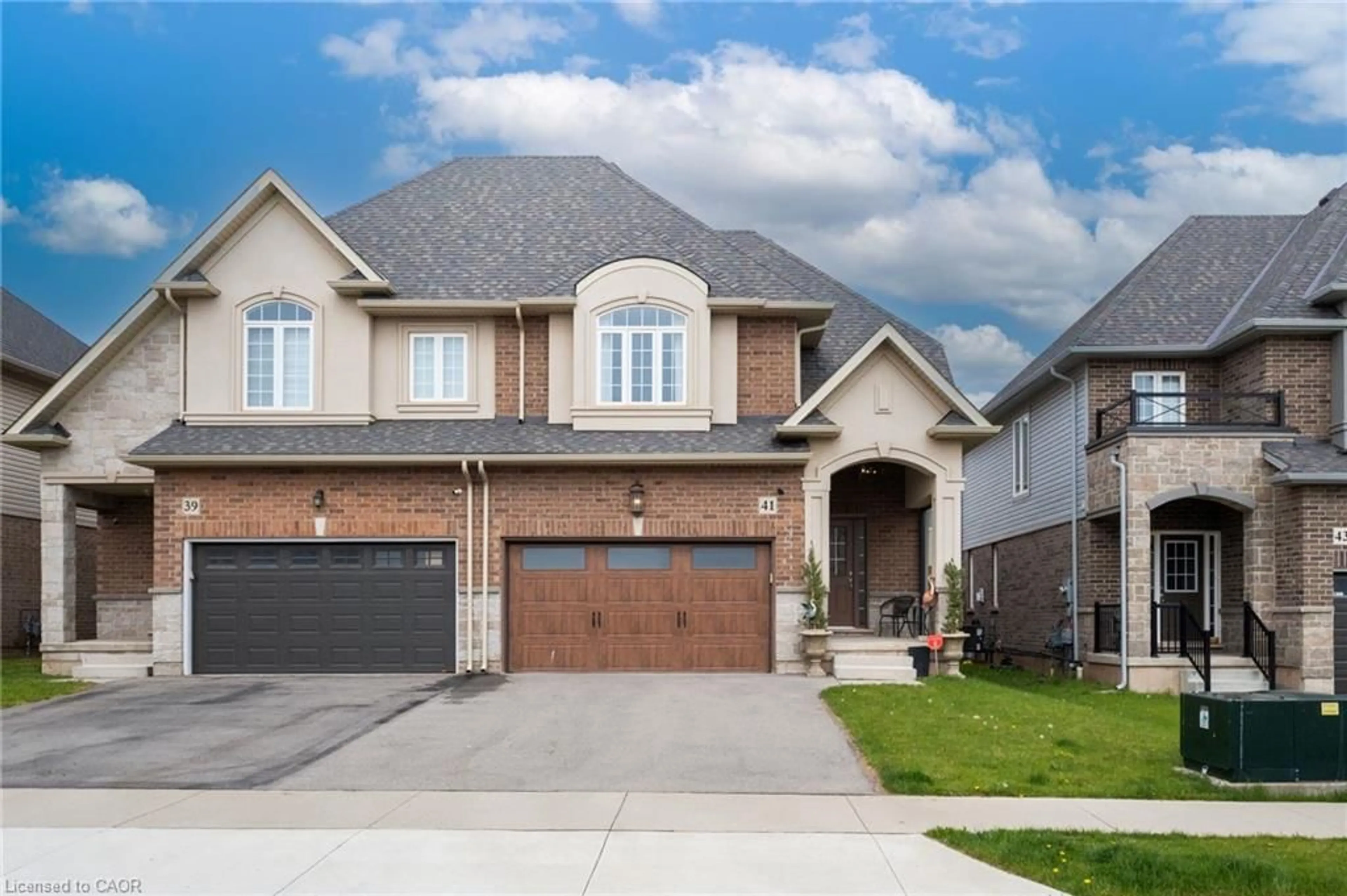 Home with brick exterior material, street for 41 Foothills Lane, Stoney Creek Ontario L8E 0K1