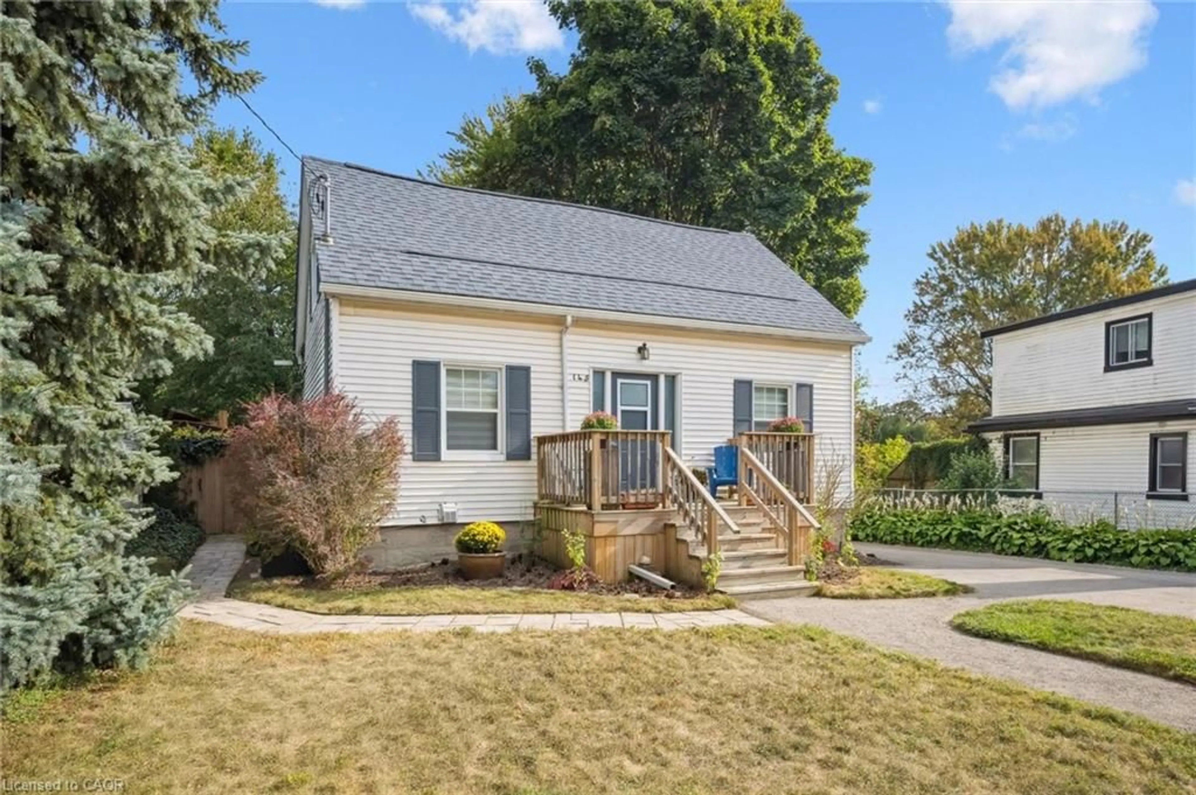 Home with vinyl exterior material, street for 145 Bridgeport Rd, Waterloo Ontario N2K 4P6