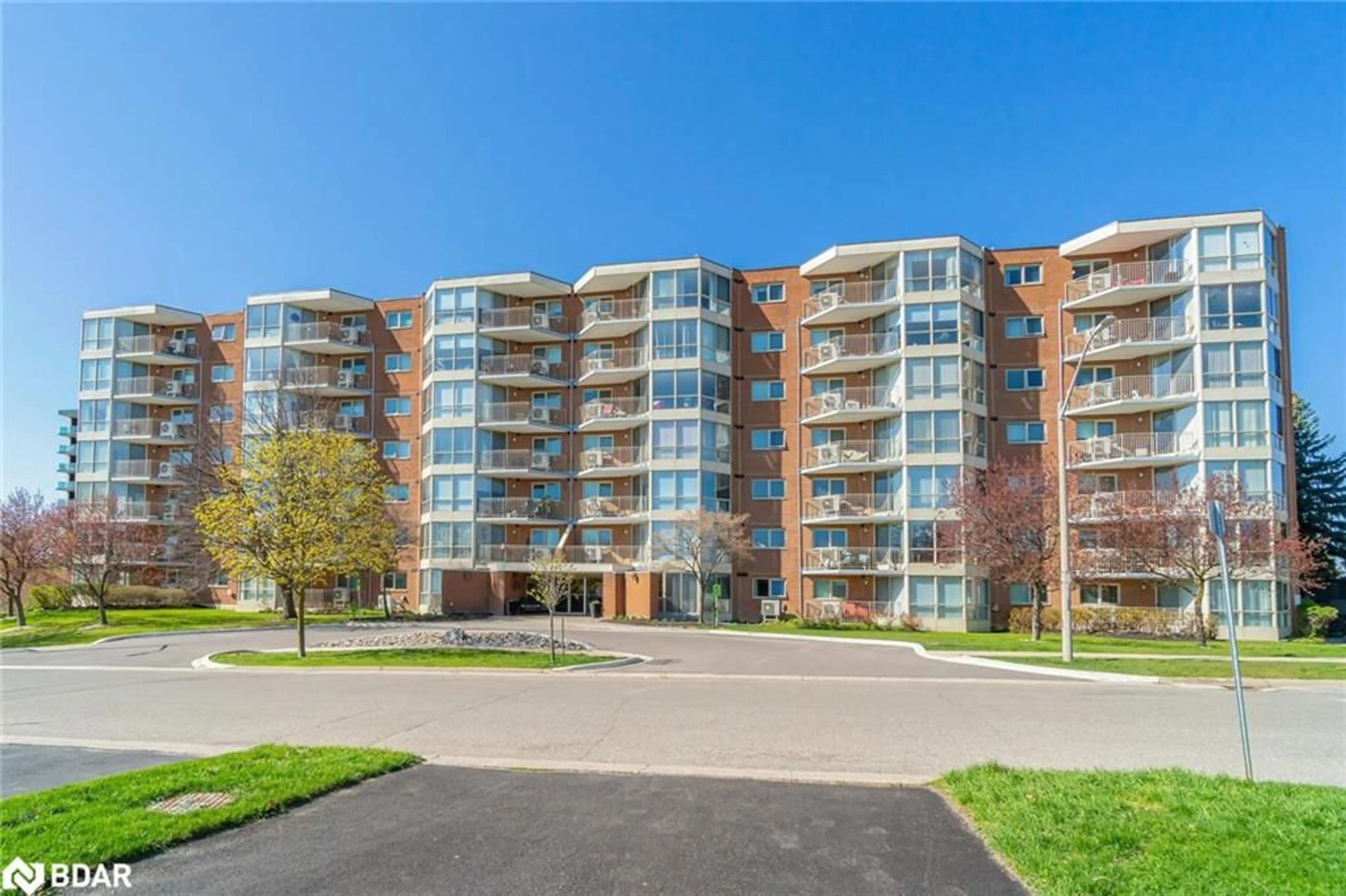 Unknown for 26 Hall Rd #205, Georgetown Ontario L7G 5G5