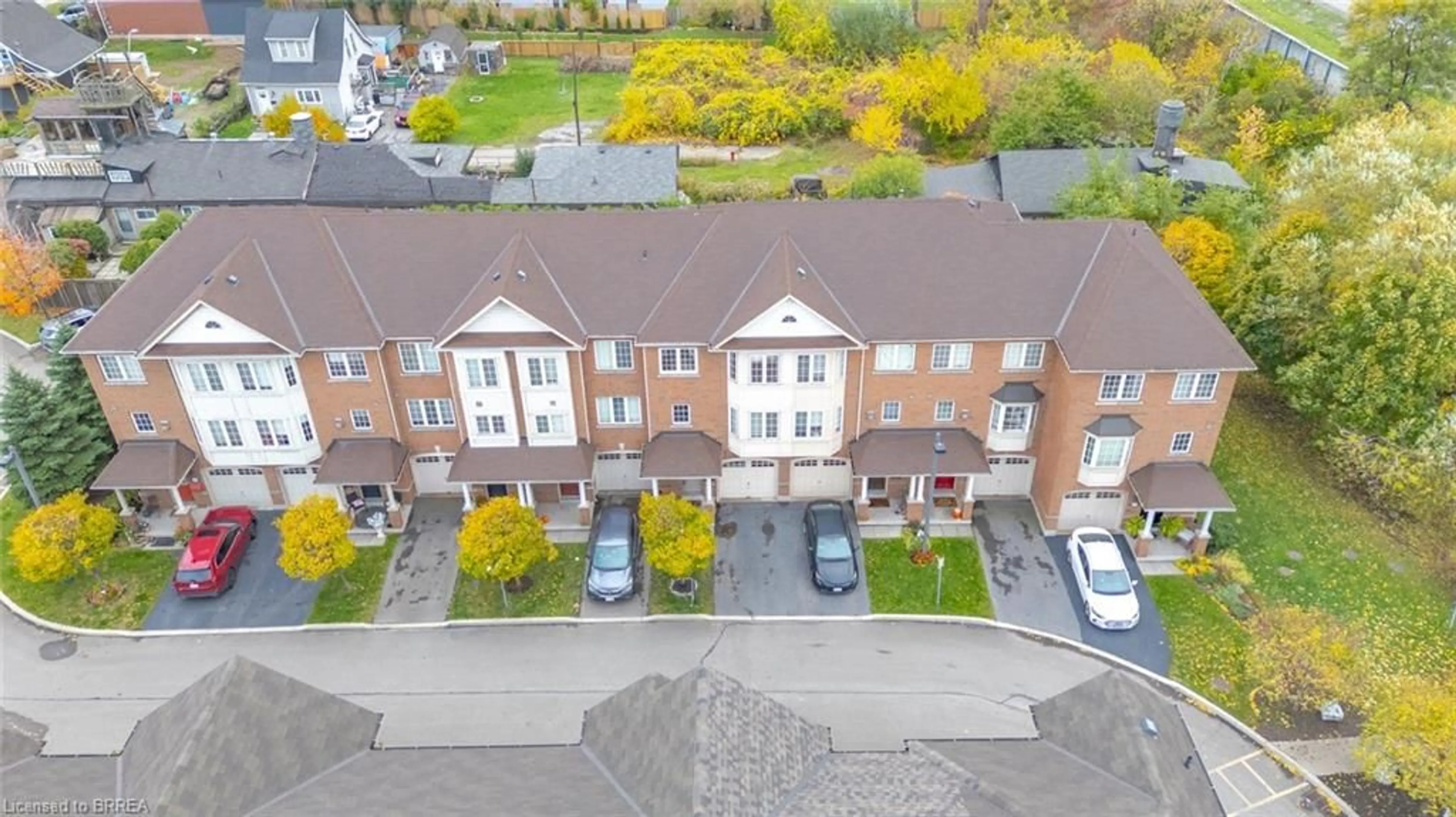 A pic from outside/outdoor area/front of a property/back of a property/a pic from drone, unknown for 470 Beach Blvd #38, Hamilton Ontario L8H 6X2