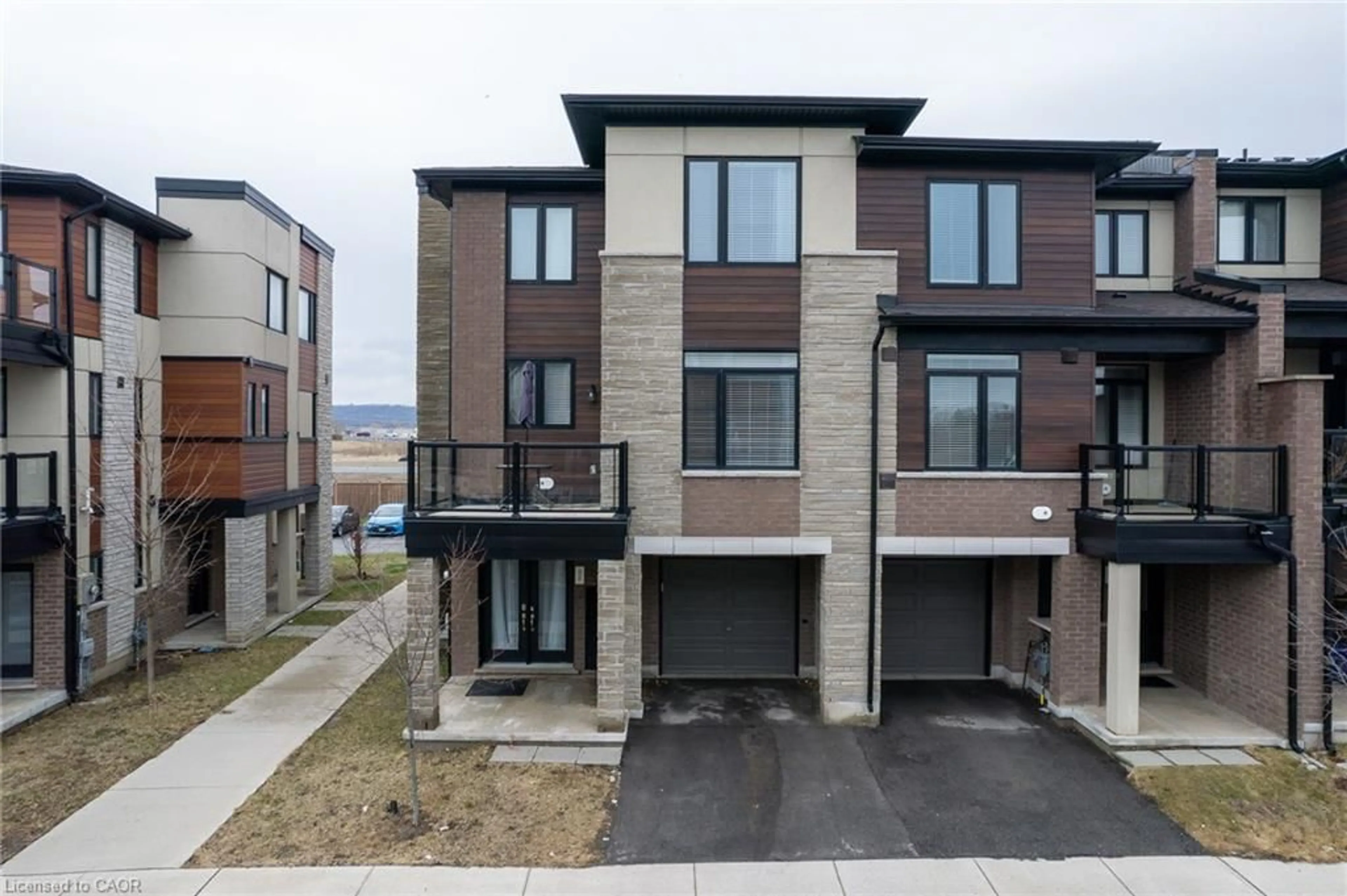 Unknown for 590 North Service Rd #98, Stoney Creek Ontario L8E 0K5