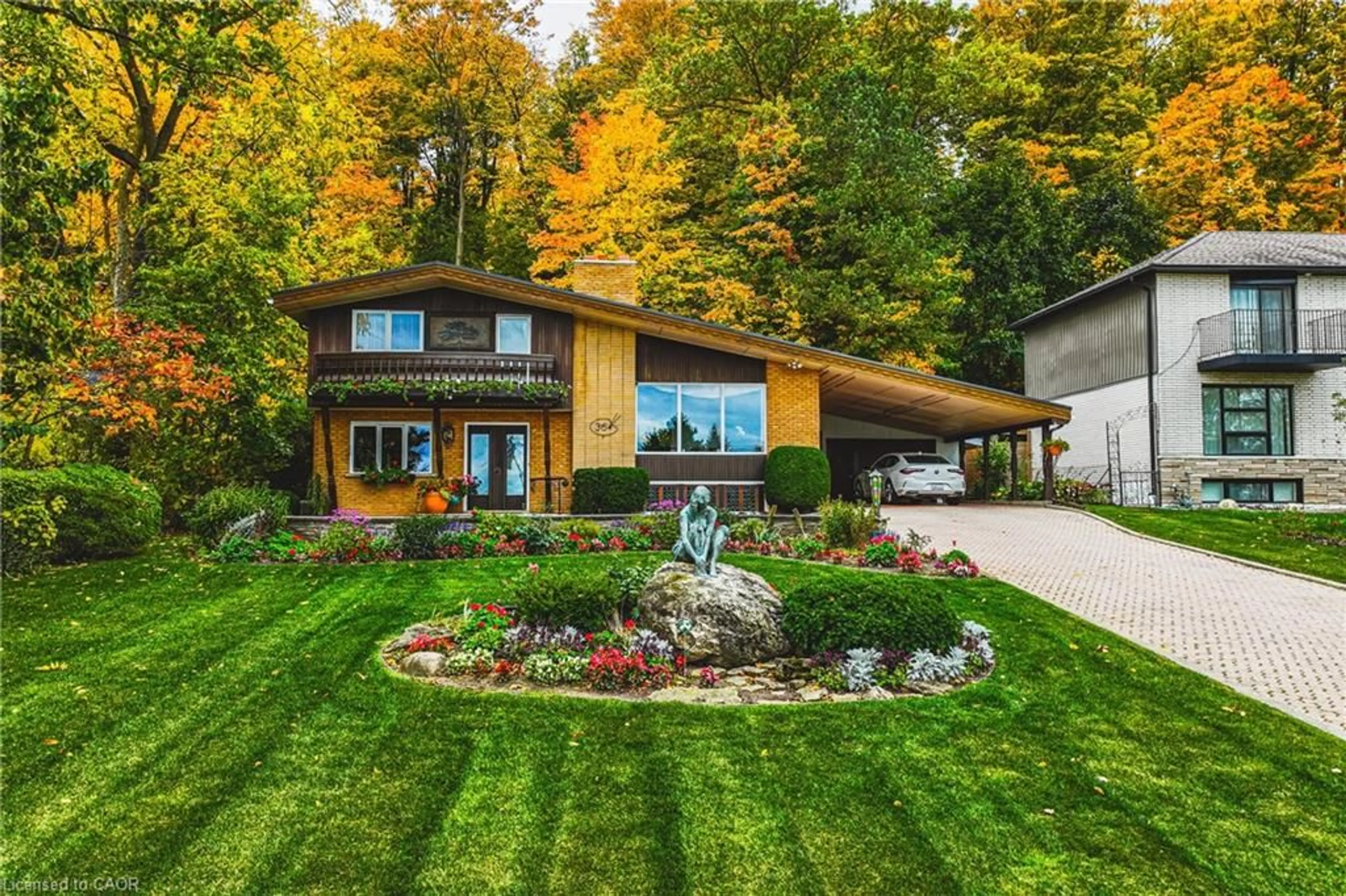 Unknown for 36 Maple Dr, Stoney Creek Ontario L8G 3C2