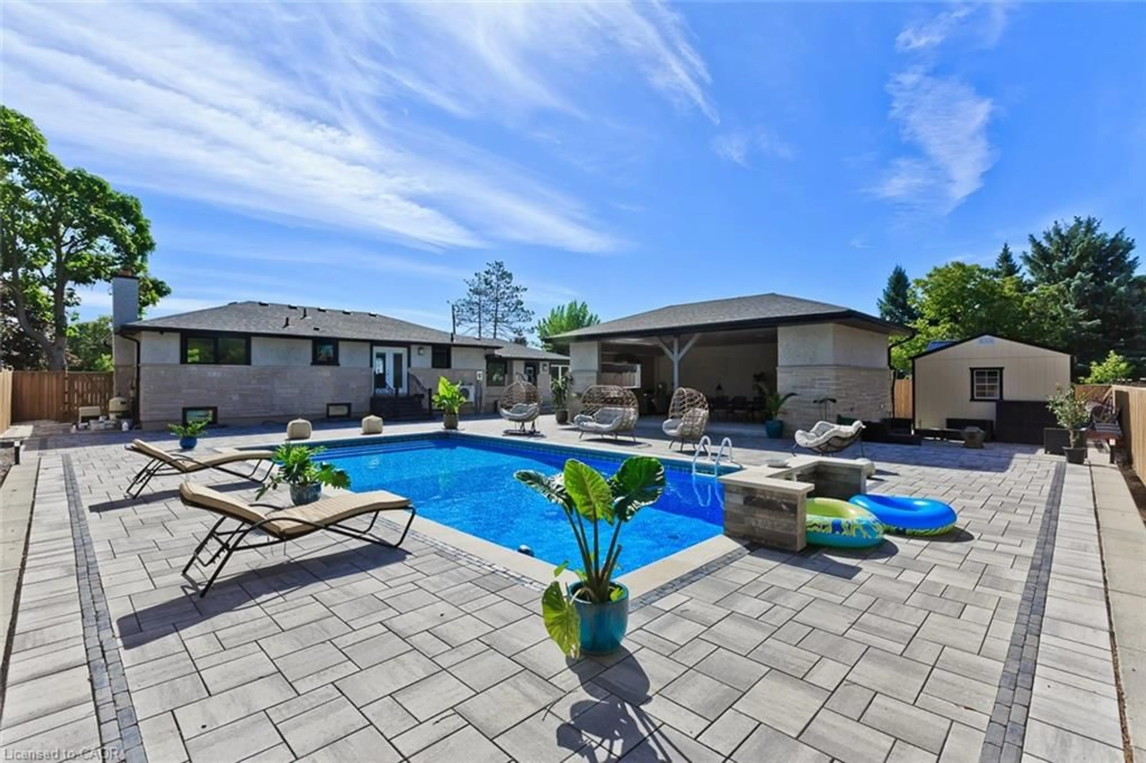 Pool for 214 Ashford Dr, Barrie Ontario L4N 4H3