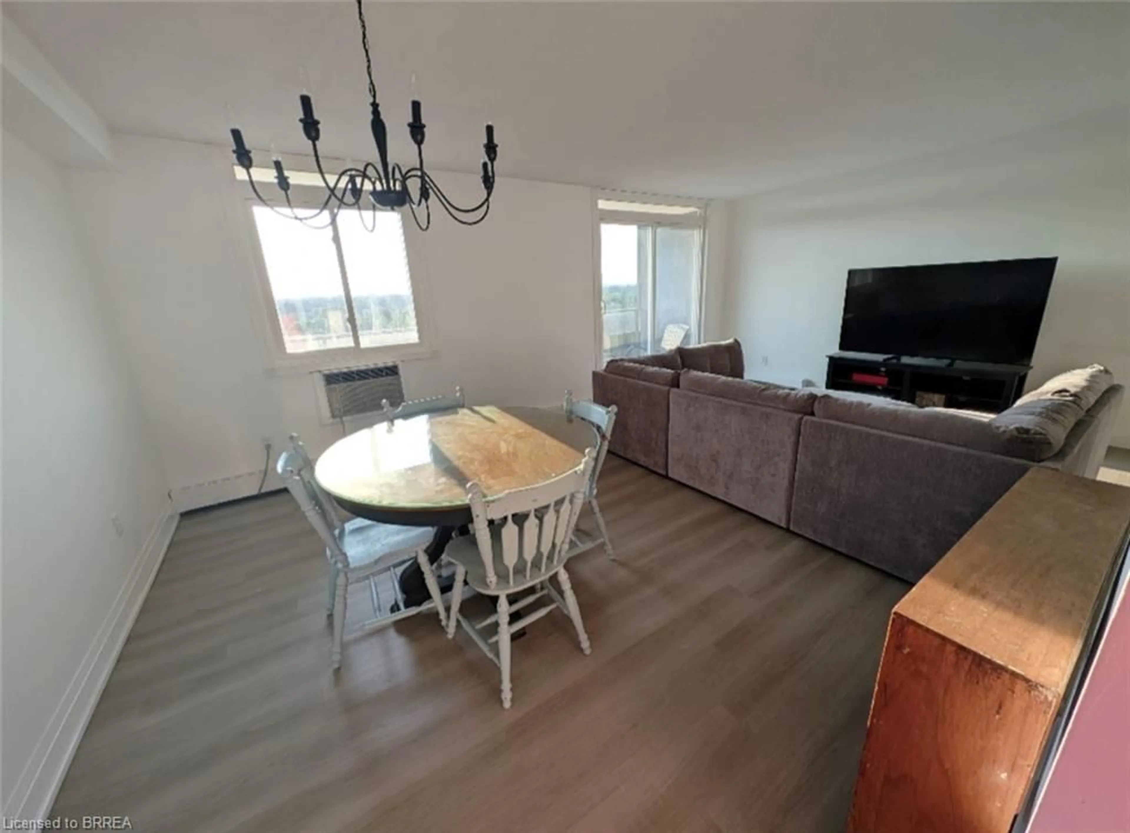 A pic of a room for 640 West St #908, Brantford Ontario N3R 6M3