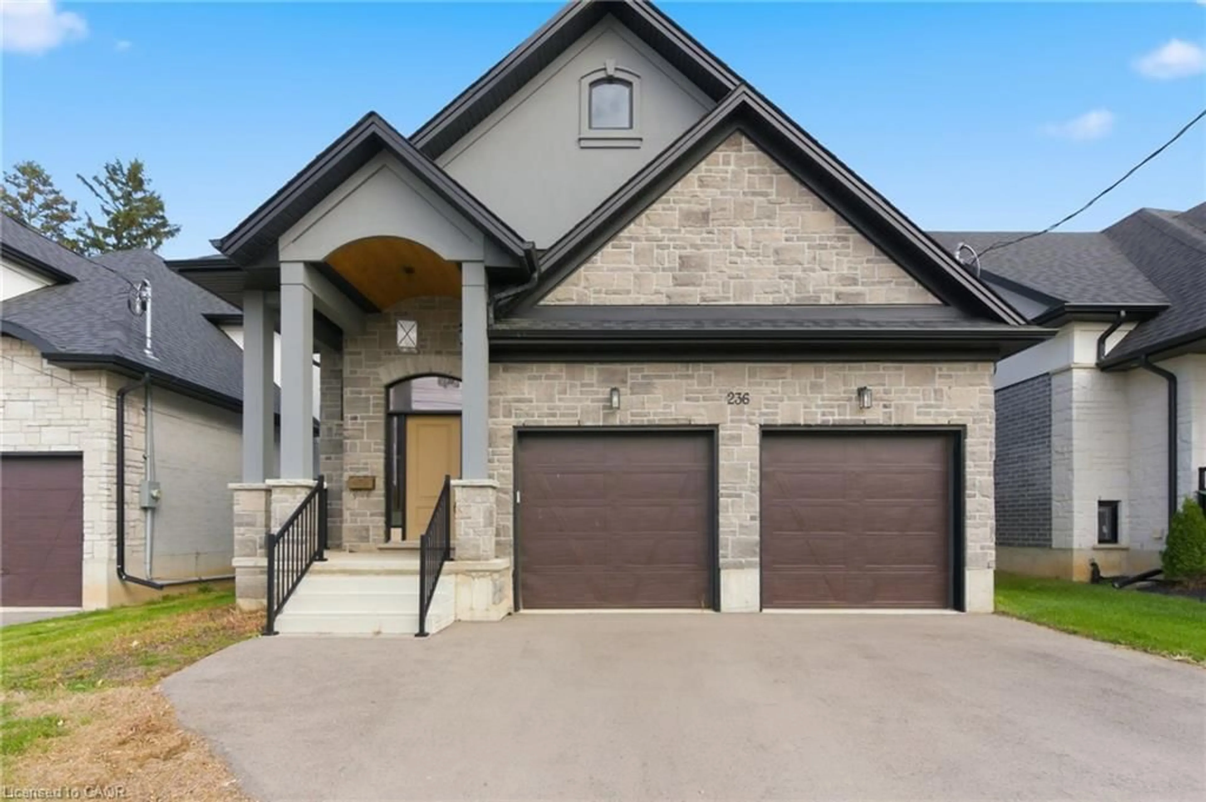 Home with brick exterior material, street for 236 Mount Pleasant St, Brantford Ontario N3T 1V1