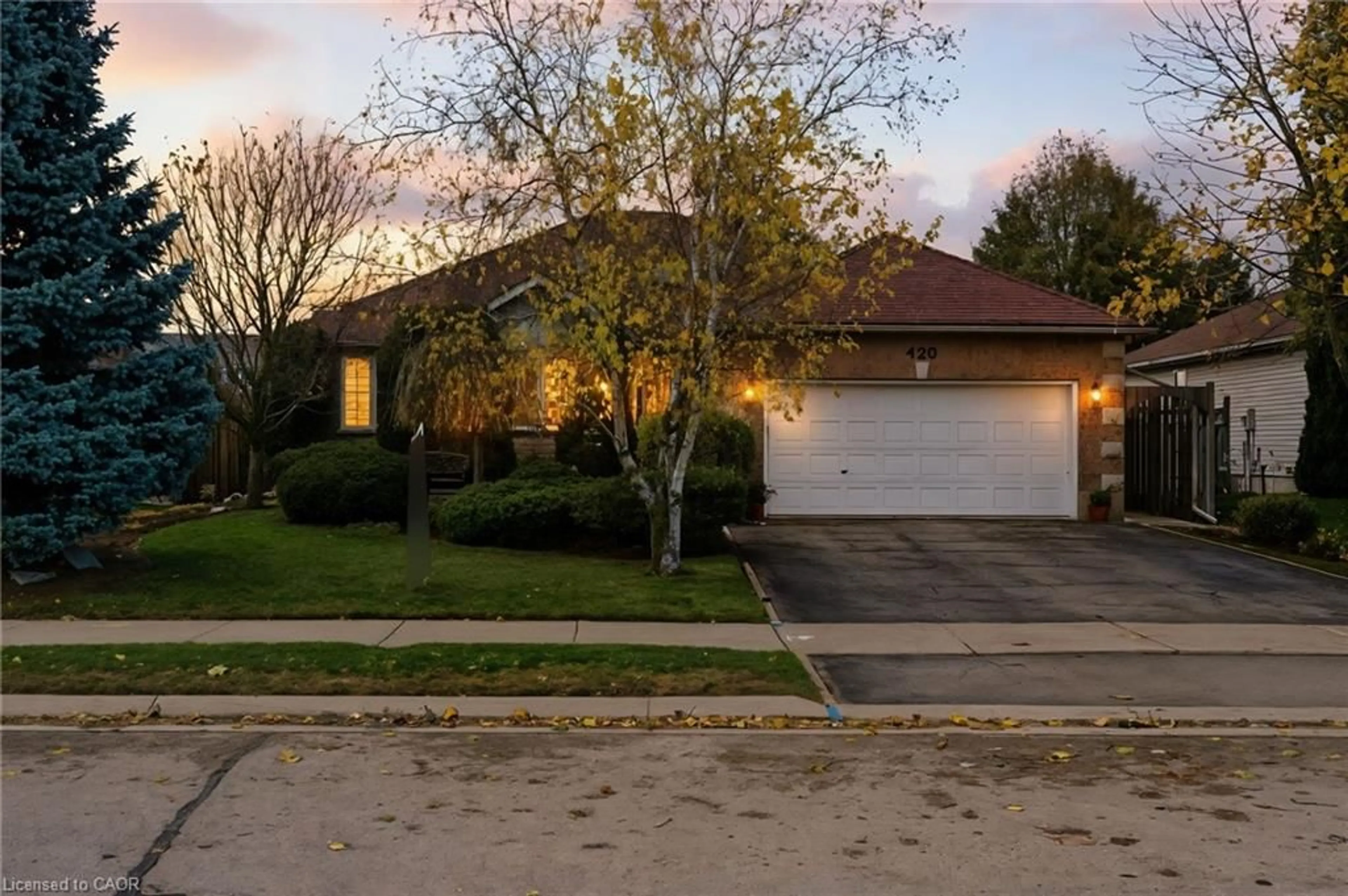 Unknown for 120 York St, Wellington Ontario N0B 1S0