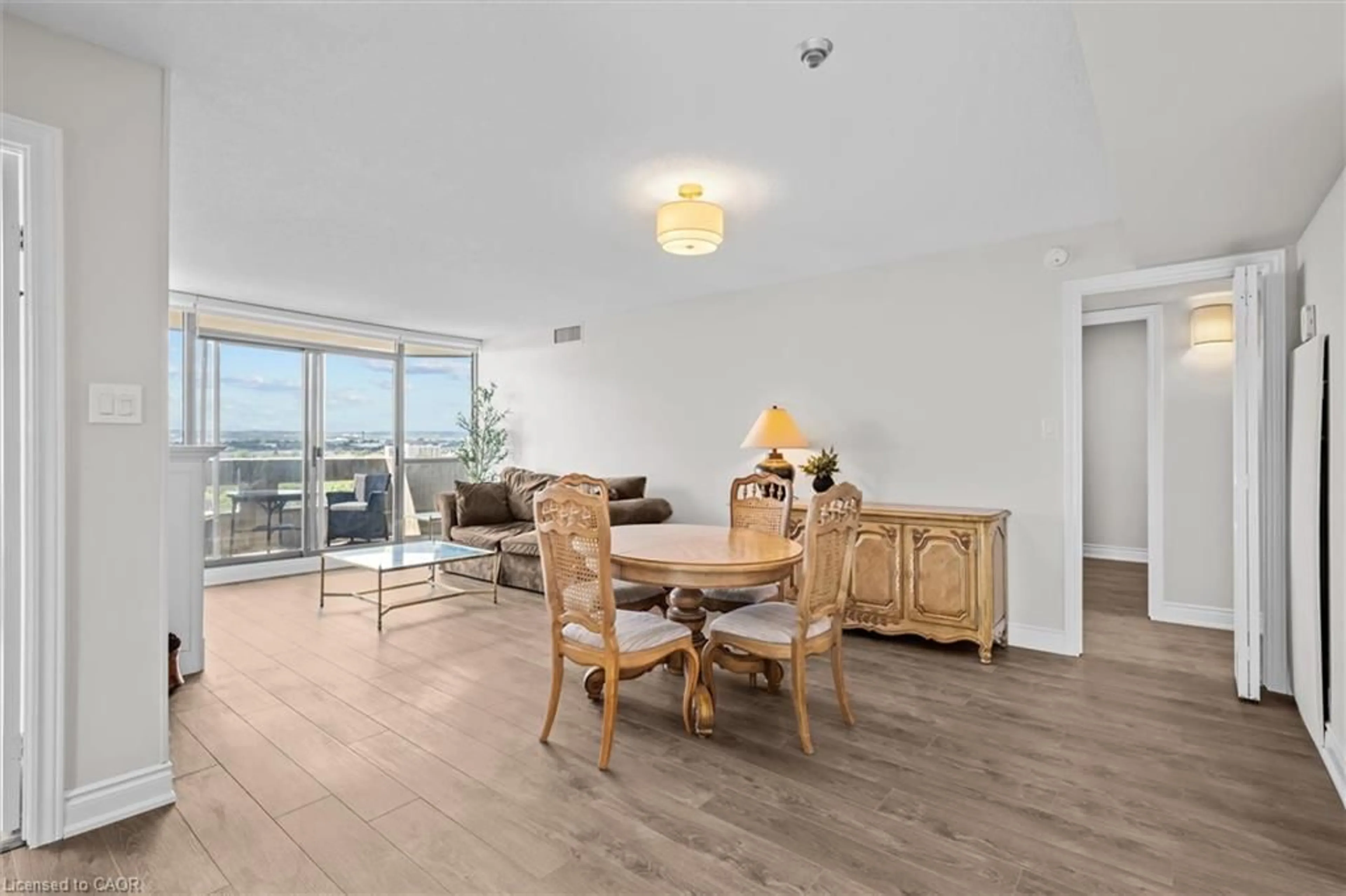 Unknown for 5090 Pinedale Ave #1107, Burlington Ontario L7L 5V8