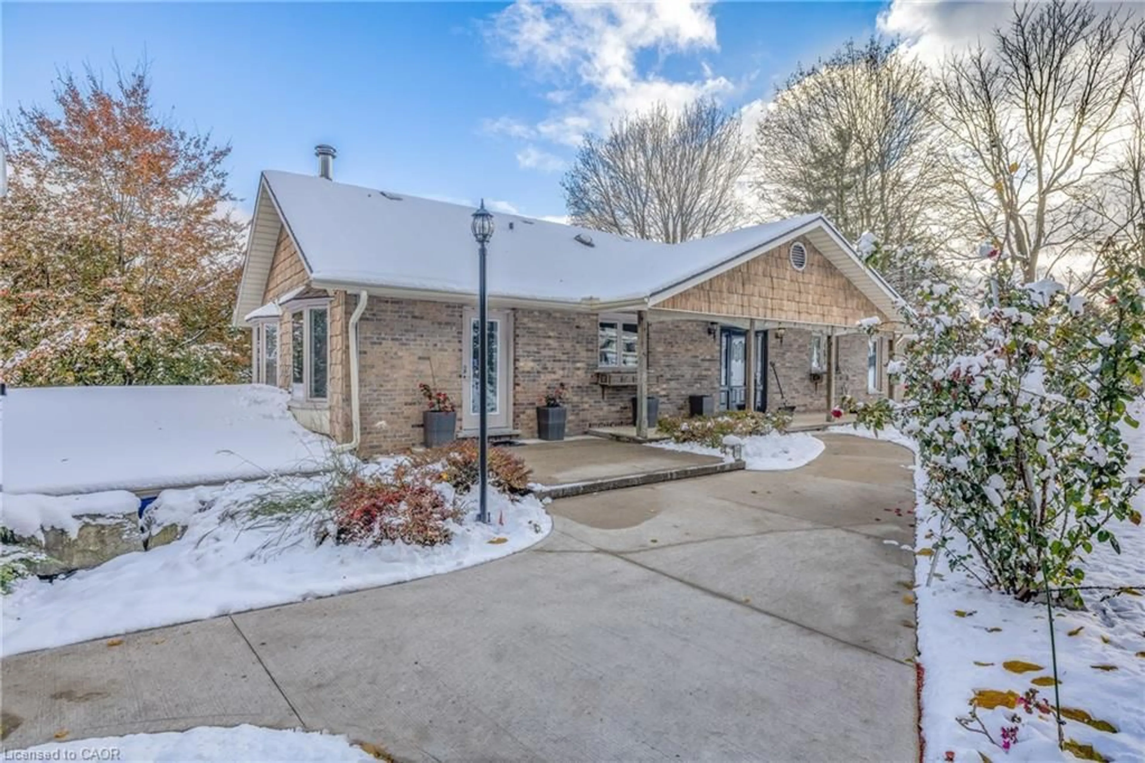 Home with brick exterior material, street for 434869 Zorra Line, South-West Oxford (Twp) Ontario N0J 1J0