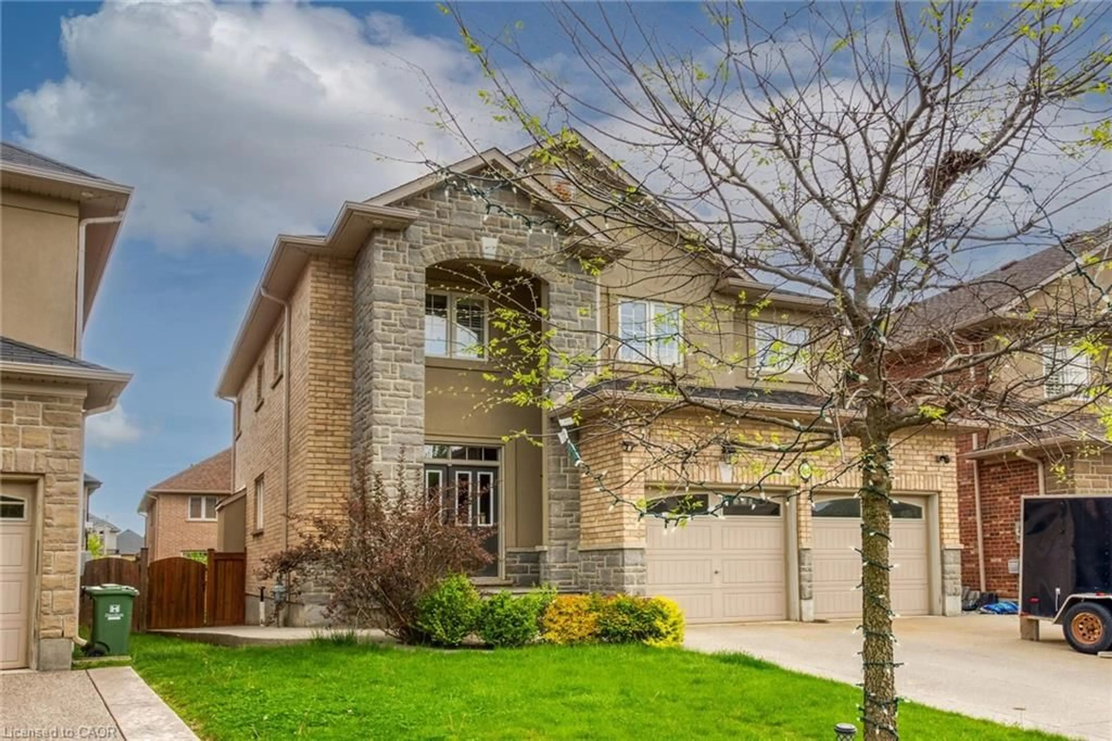 Home with brick exterior material, street for 211 Vinton Rd, Ancaster Ontario L9K 0G8