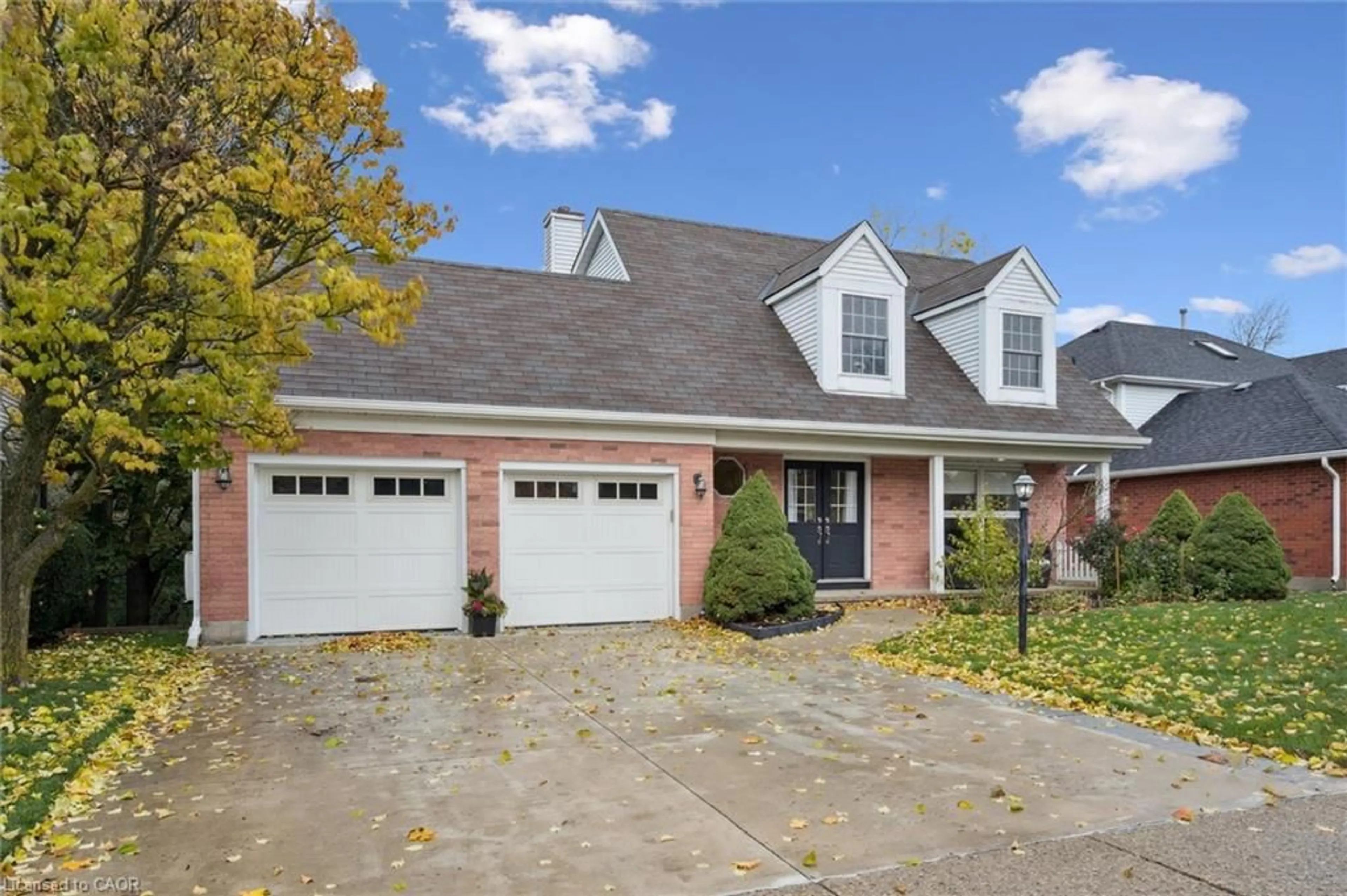 Home with brick exterior material, street for 41 Manitoulin Cres, Kitchener Ontario N2A 3J4