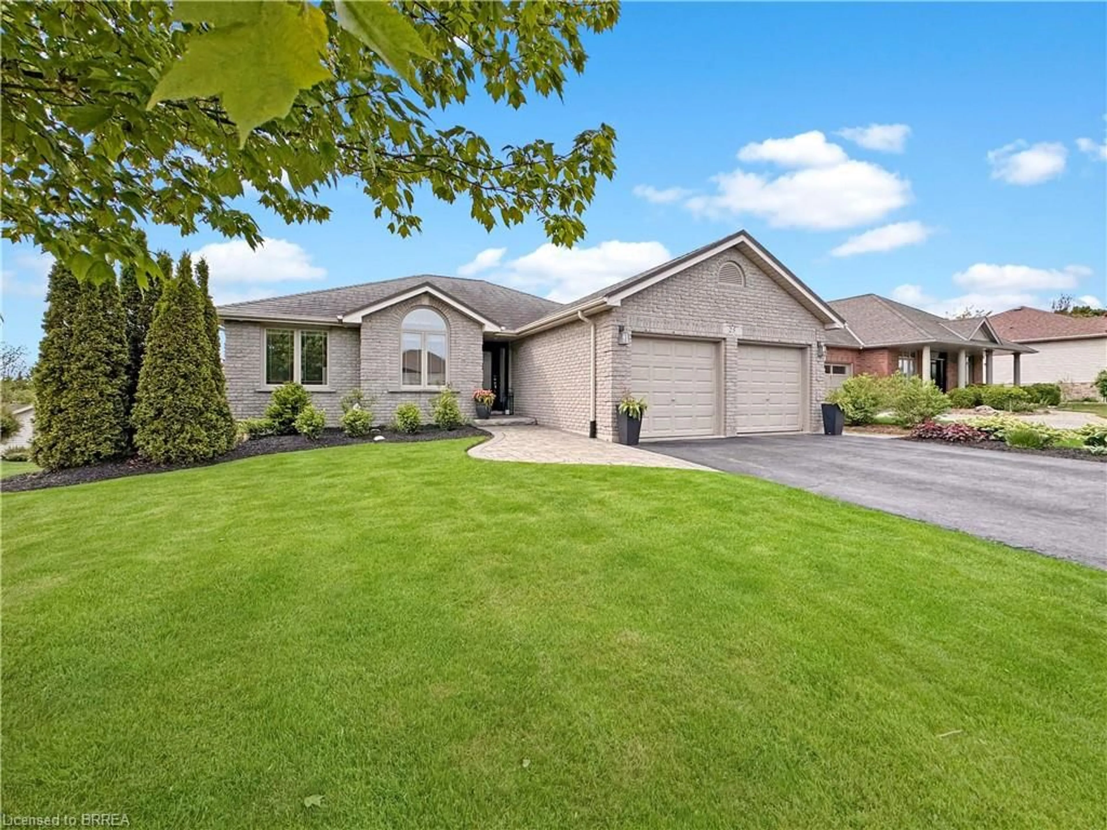 Unknown for 25 Bradbury Cres, Paris Ontario N3L 4E1