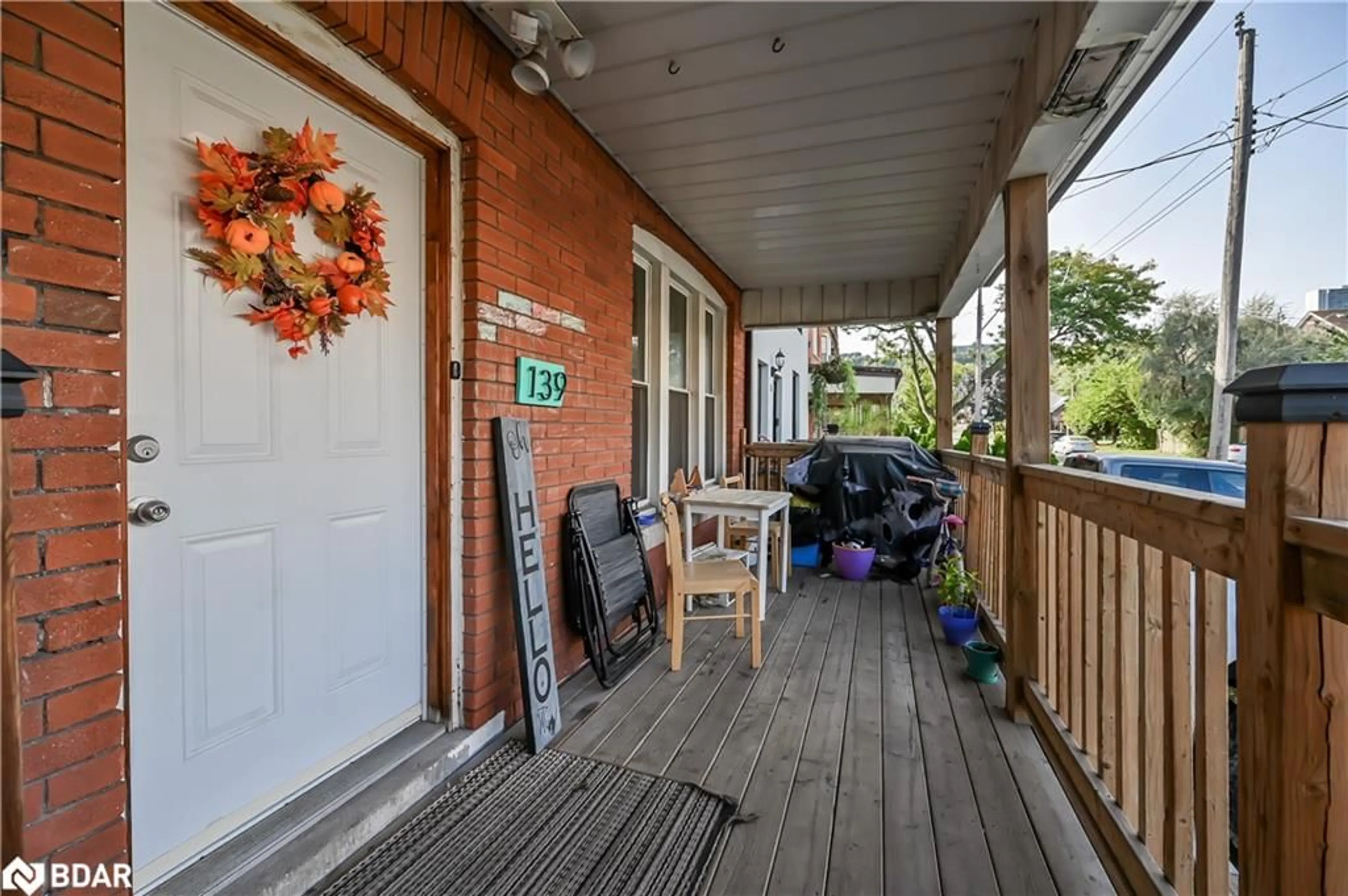 Patio, street for 139 Balsam Ave, Hamilton Ontario L8M 3B6