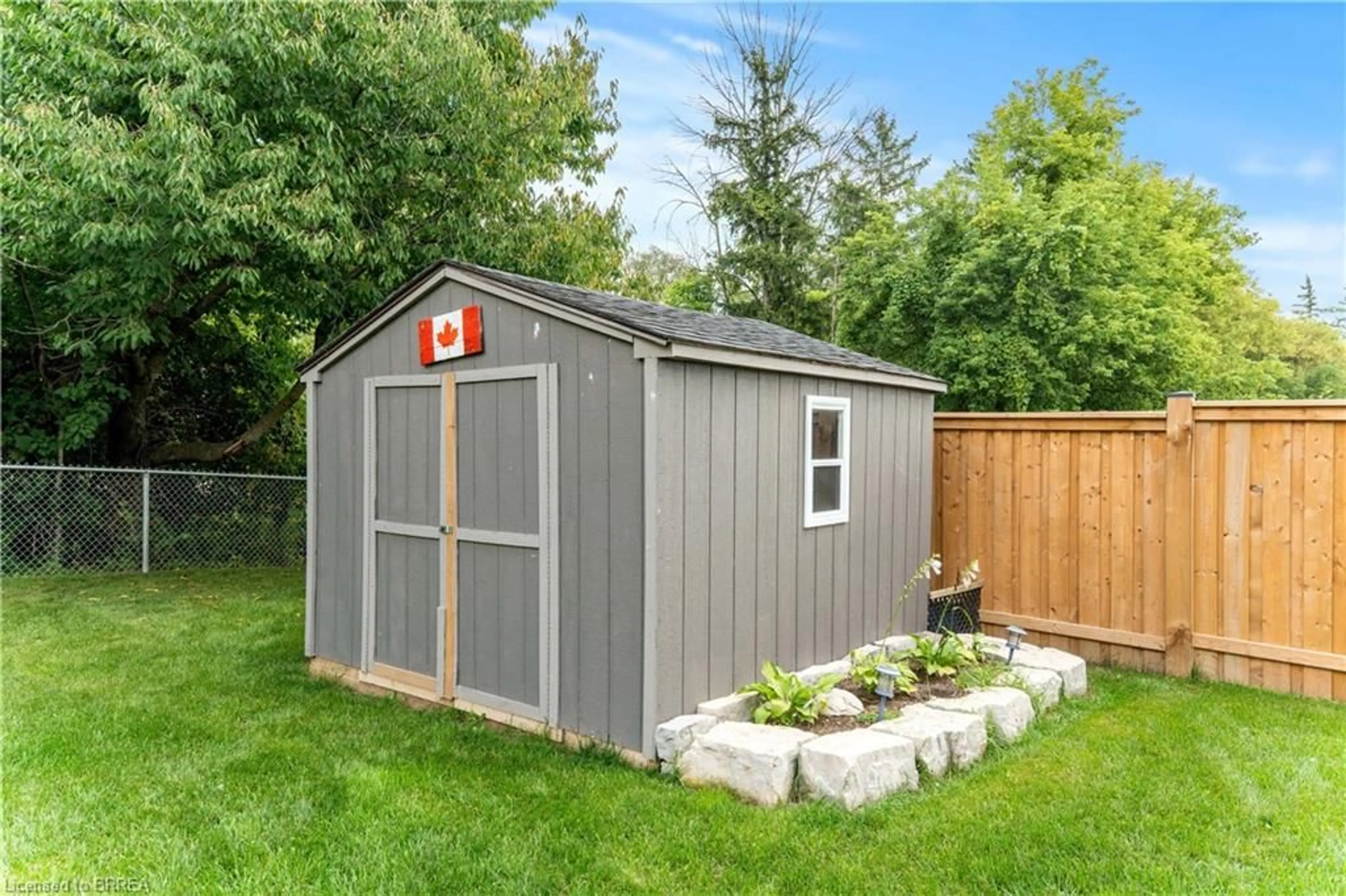 Shed for 8 Lorne Card Dr, Paris Ontario N3L 0H8