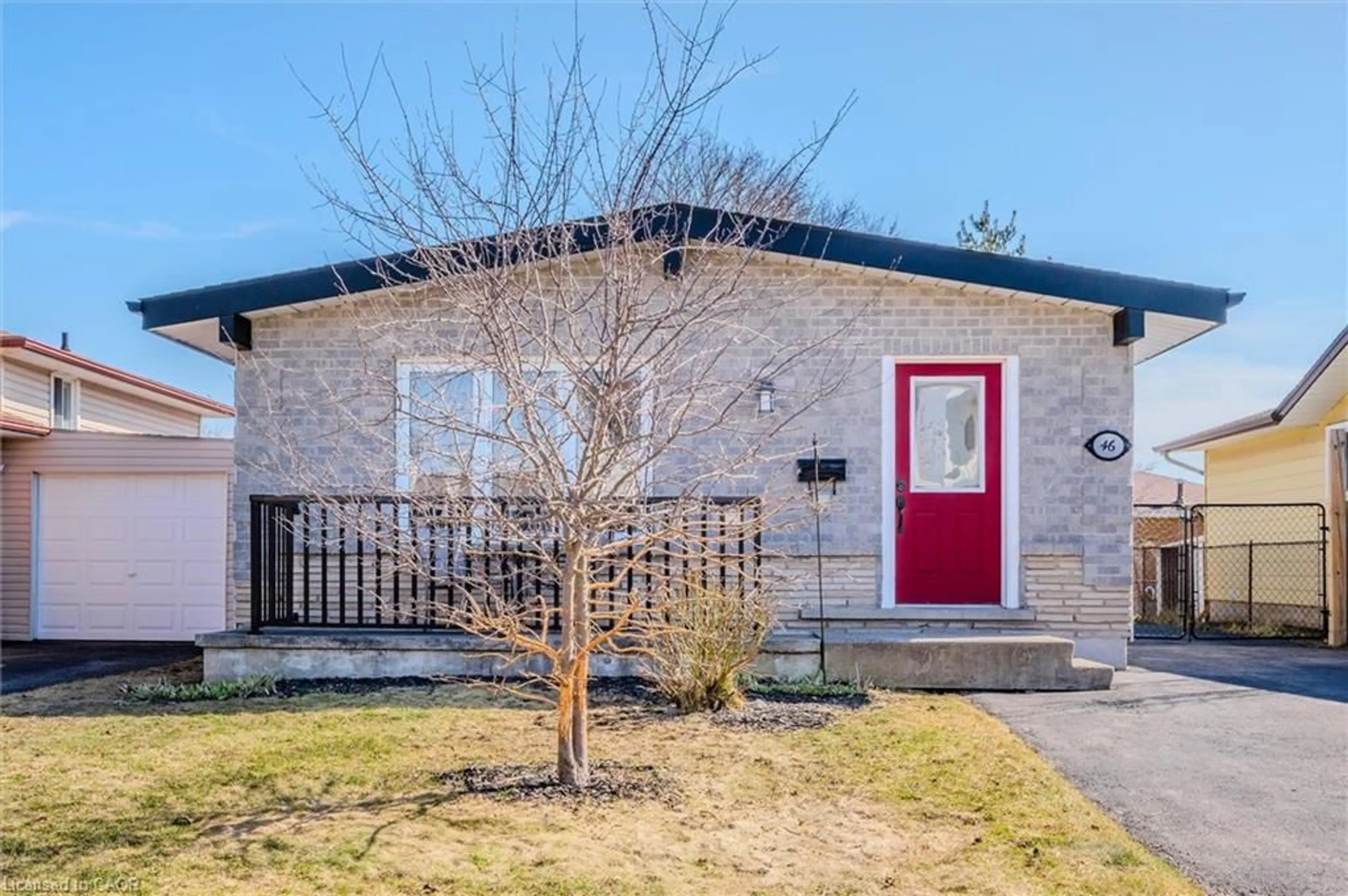 Home with brick exterior material, street for 46 Roberts Cres, Kitchener Ontario N2E 1A5