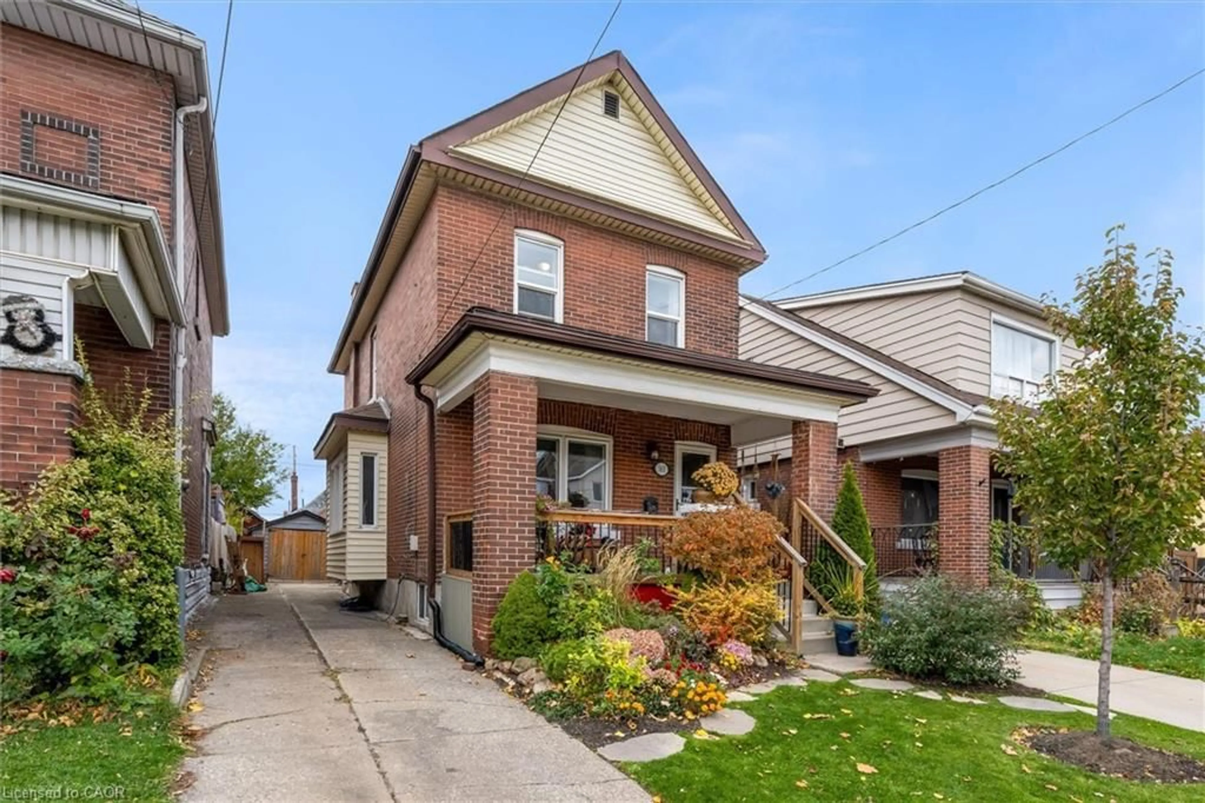Home with brick exterior material, street for 163 Leinster Ave, Hamilton Ontario L8L 6Y1