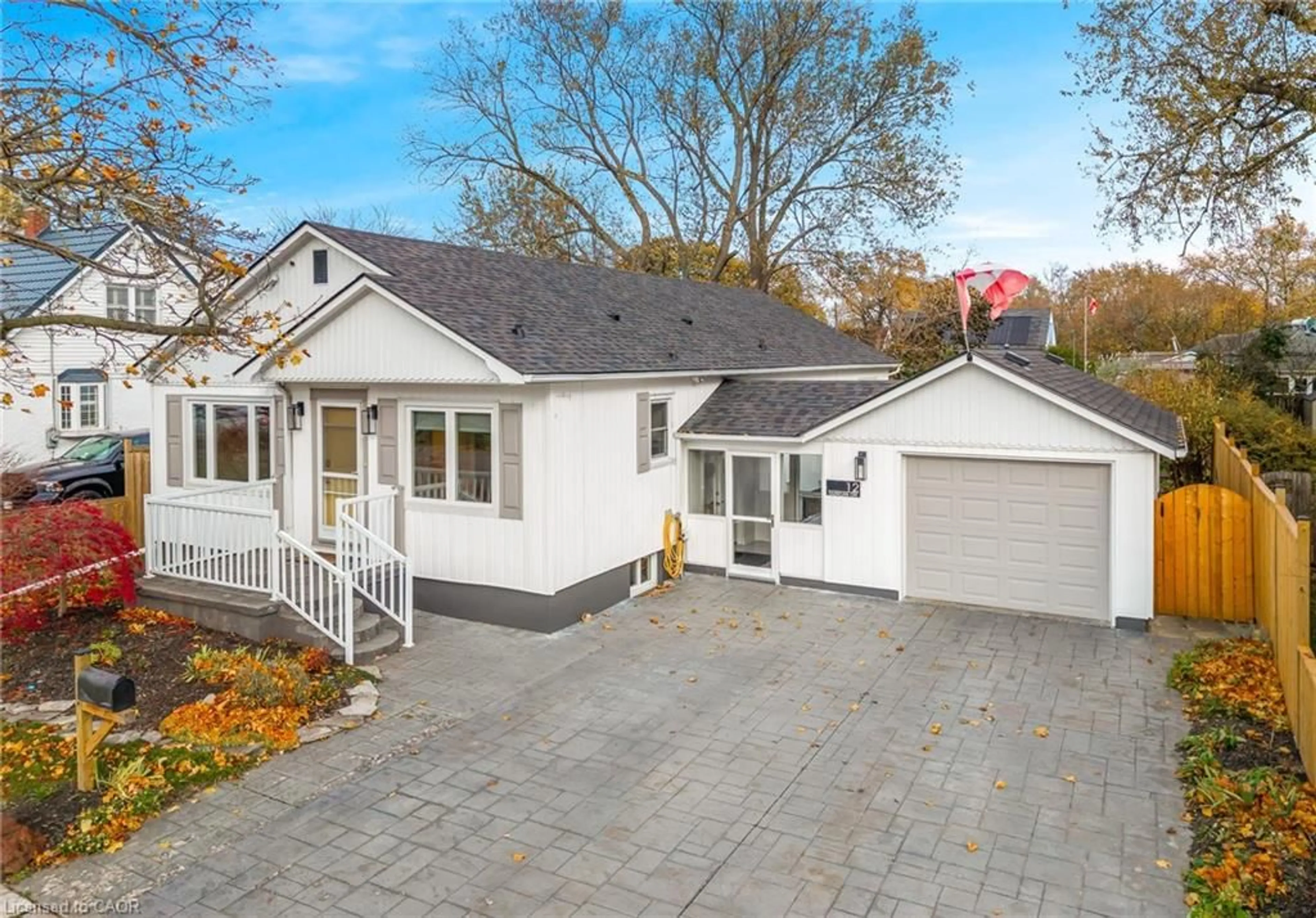 Unknown for 12 Duncan Dr, St. Catharines Ontario L2N 3N9