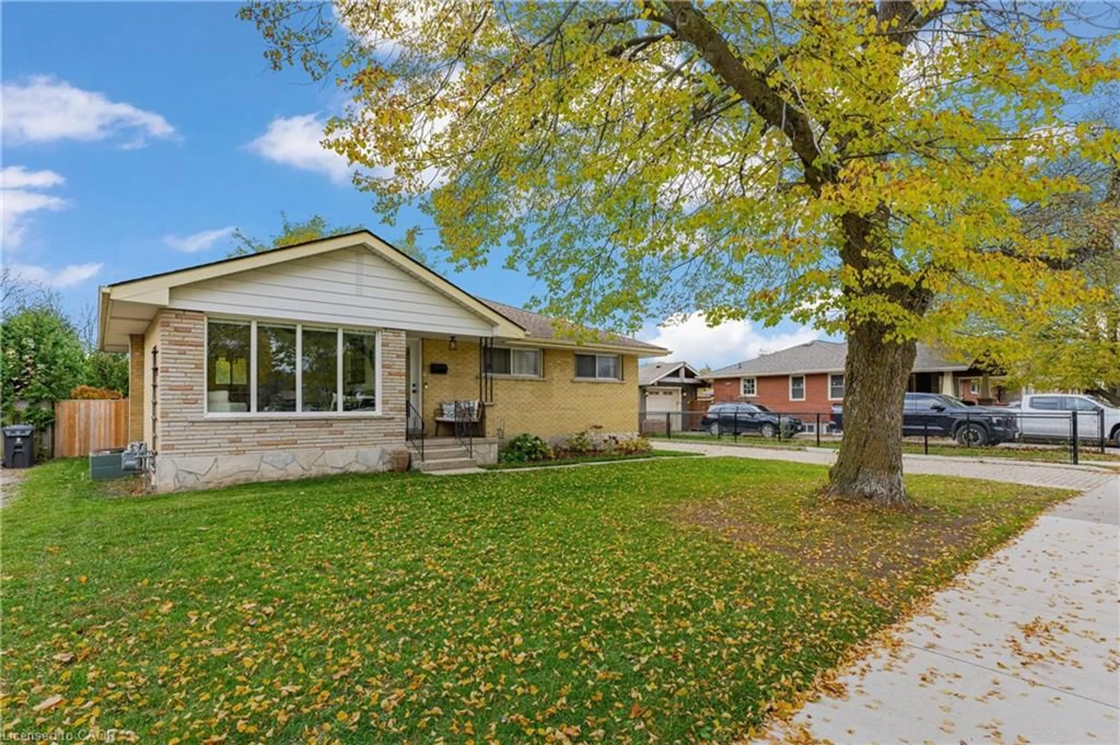 Home with brick exterior material, street for 216 Metcalfe St, Guelph Ontario N1E 4Y5