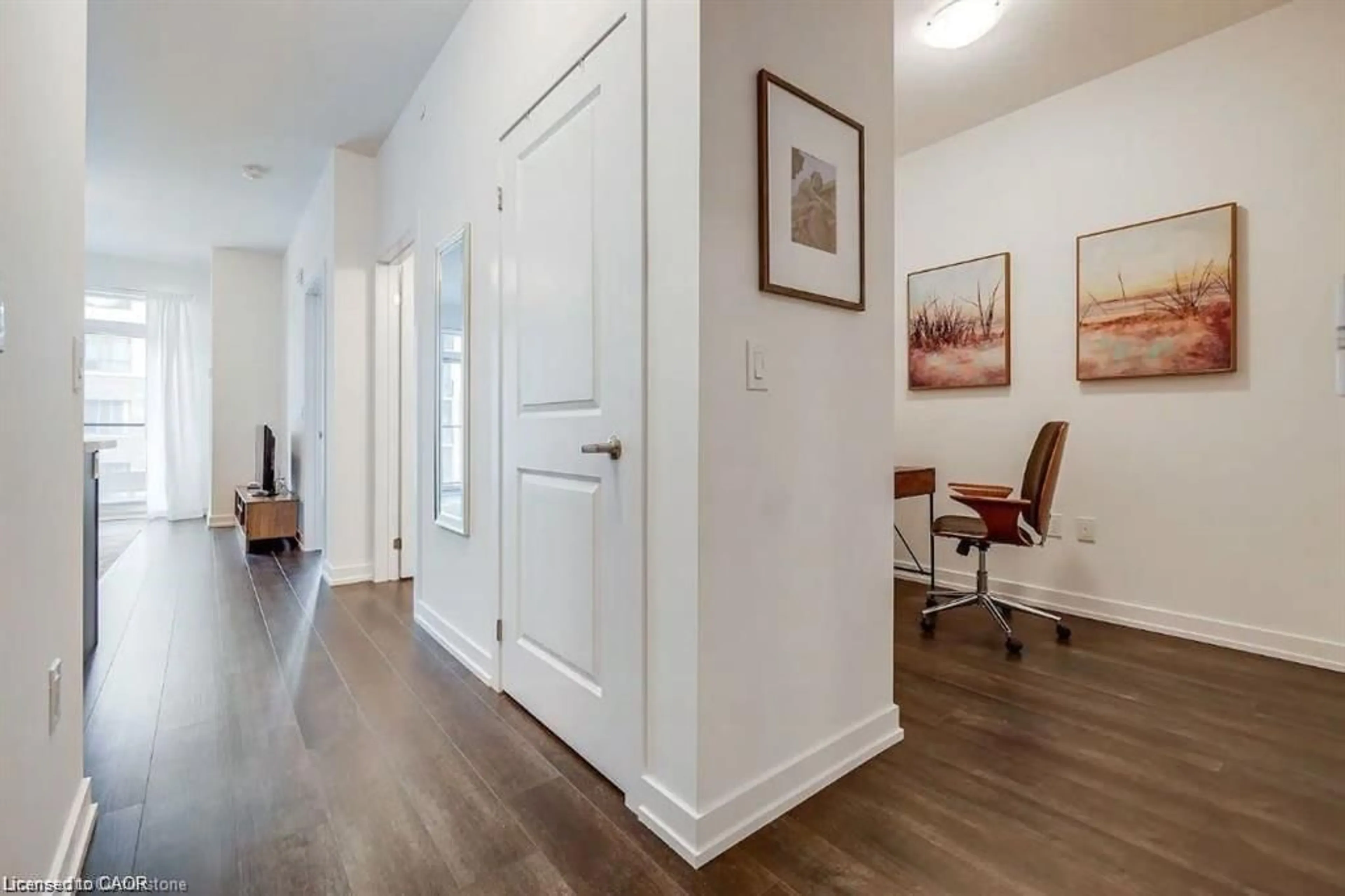 Indoor entryway for 5055 Greenlane Rd #229, Beamsville Ontario L0R 1B3