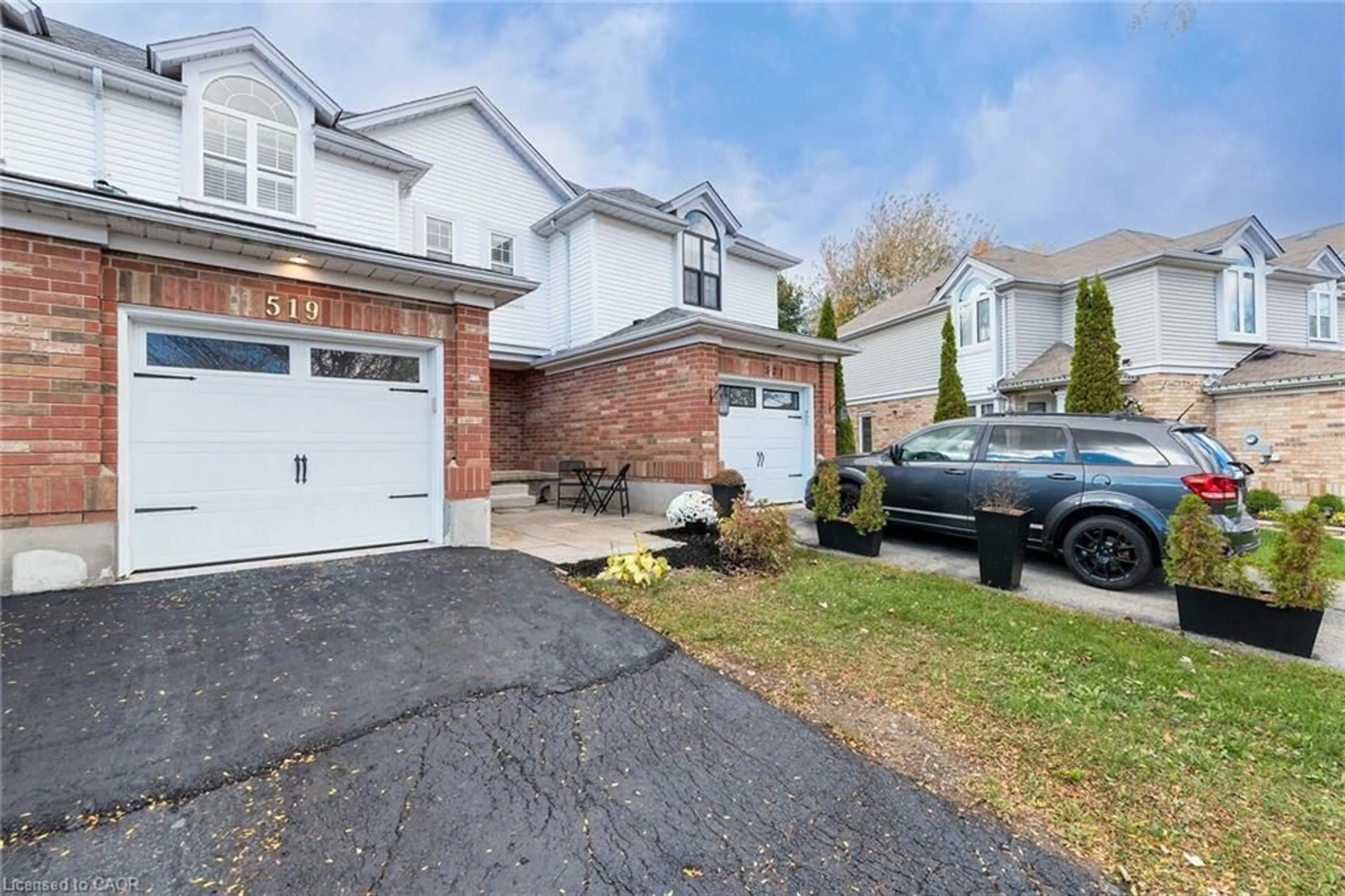 Home with brick exterior material, street for 519 Mariner Dr, Waterloo Ontario N2K 3Y8