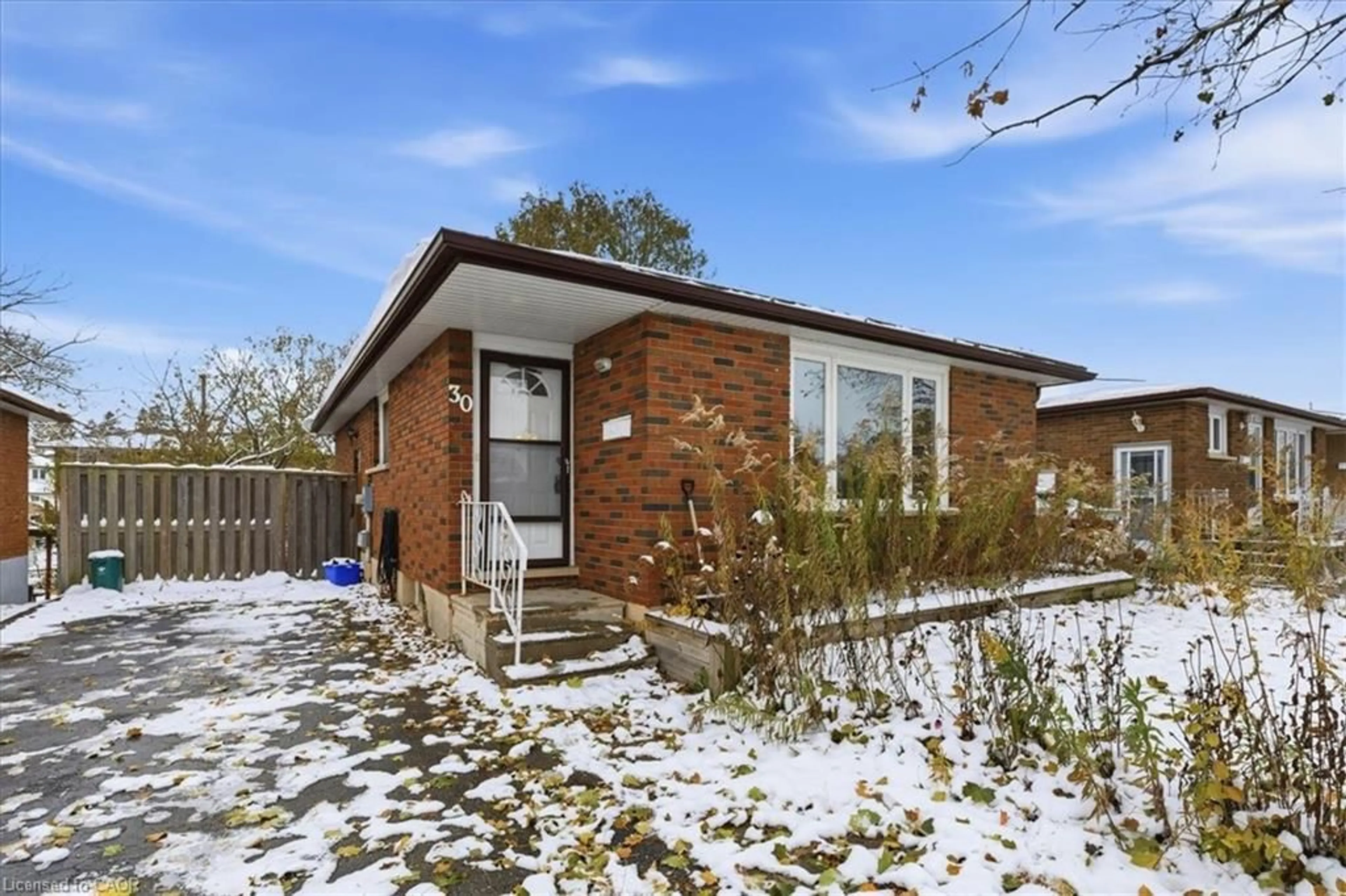 Home with brick exterior material, street for 30 Pretoria Rd, Cambridge Ontario N1R 5C6