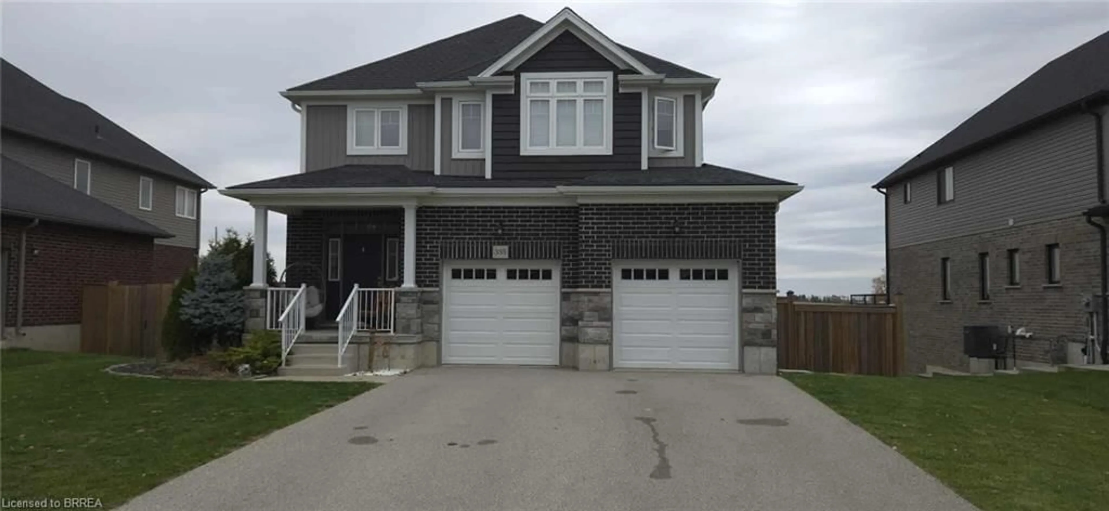 Home with vinyl exterior material, street for 333 Poldon Dr, Norwich Ontario N0J 1P0