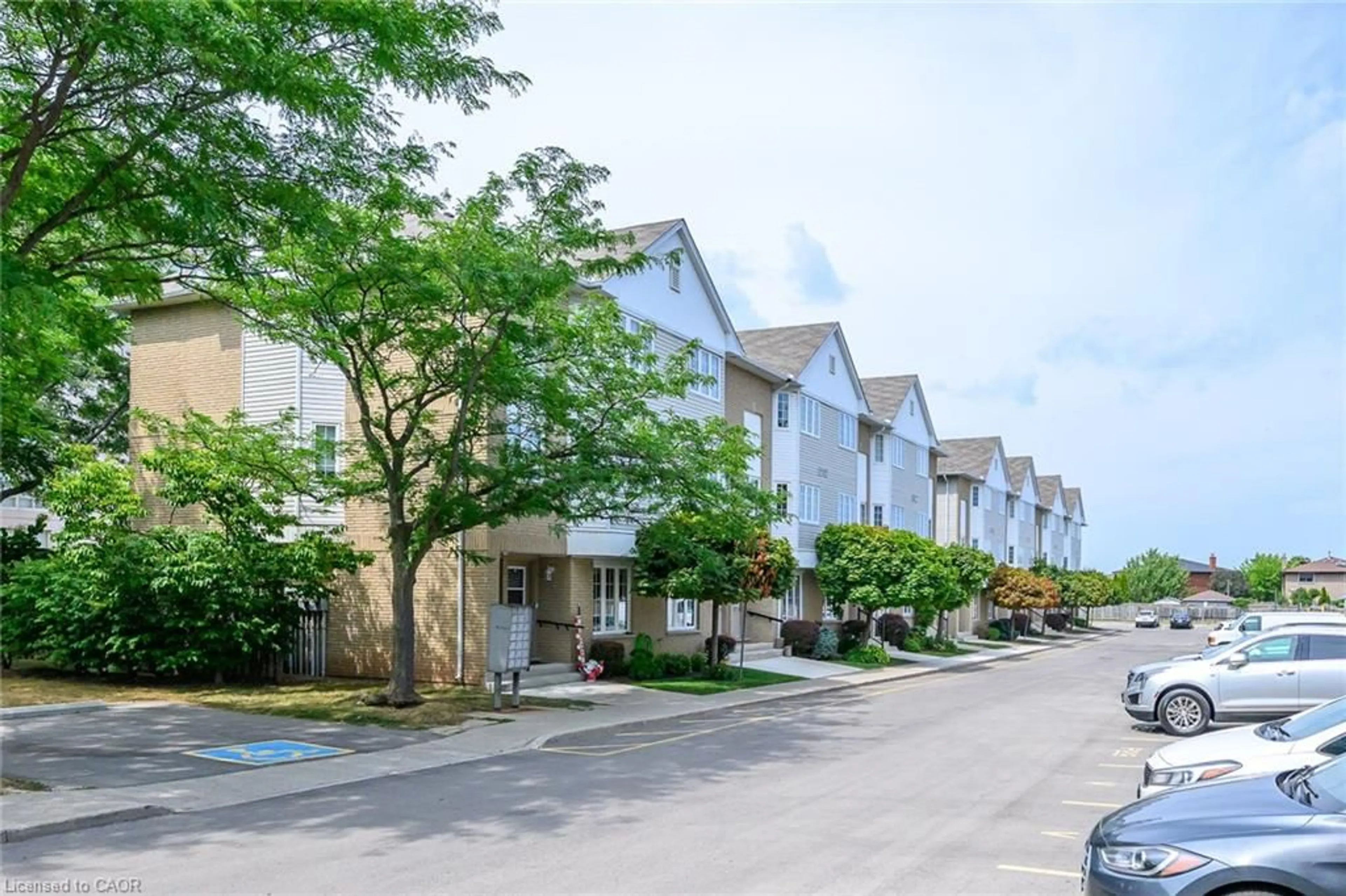 Unknown for 511 Highway 8 St #209, Stoney Creek Ontario L8G 1G4