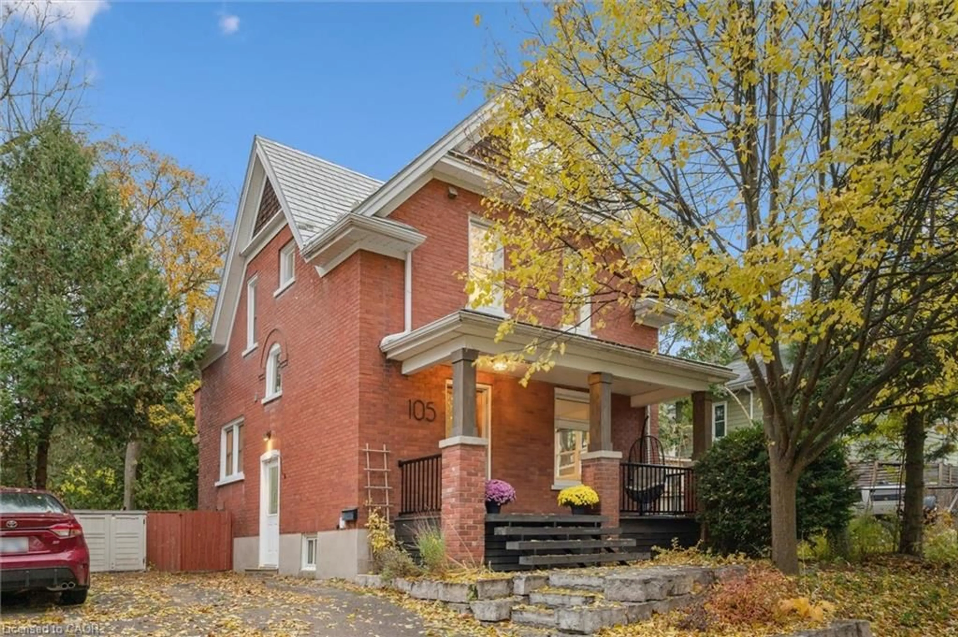 Home with brick exterior material, street for 105 Samuel St, Kitchener Ontario N2H 1P7