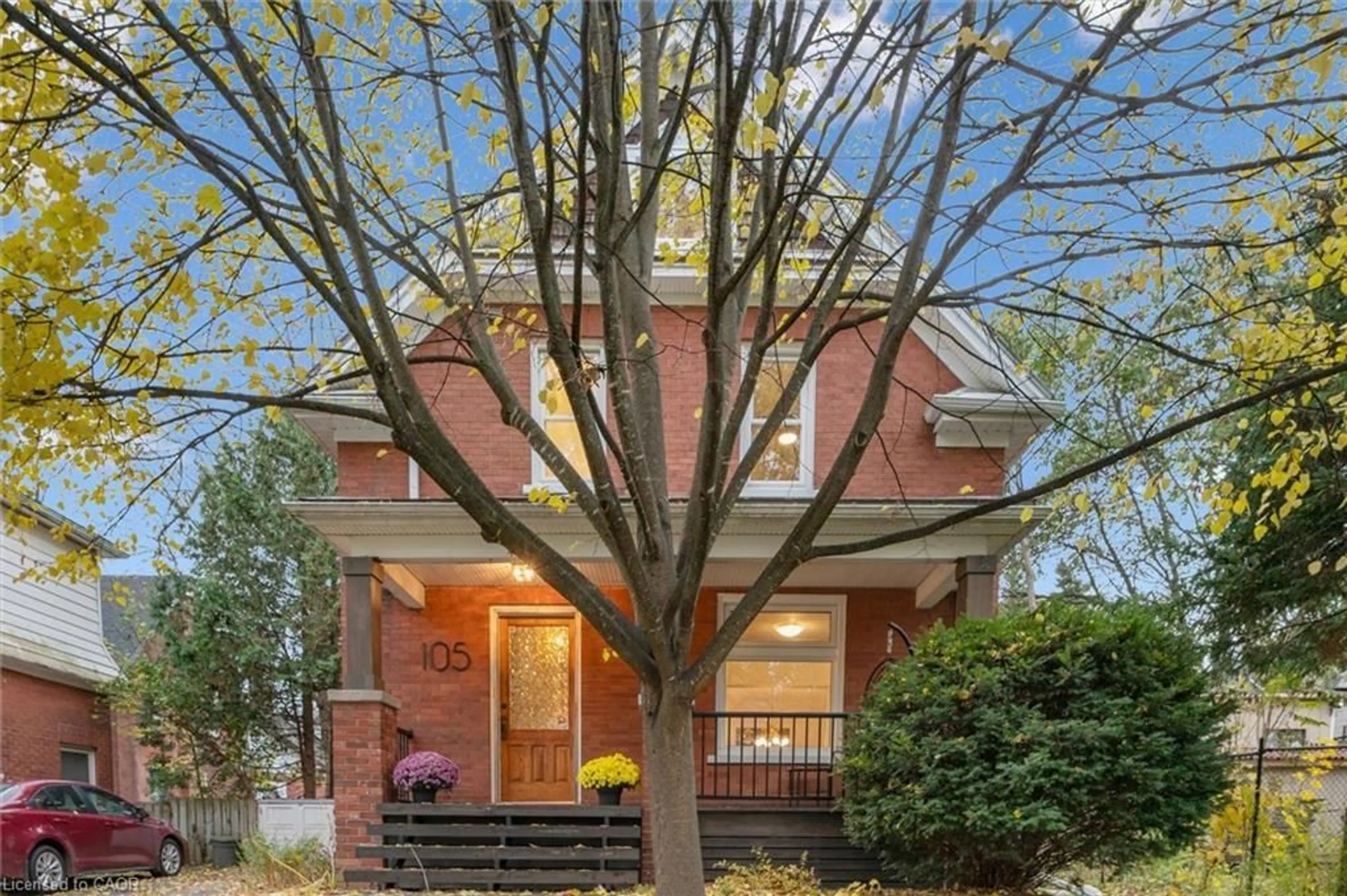 Home with brick exterior material, street for 105 Samuel St, Kitchener Ontario N2H 1P7