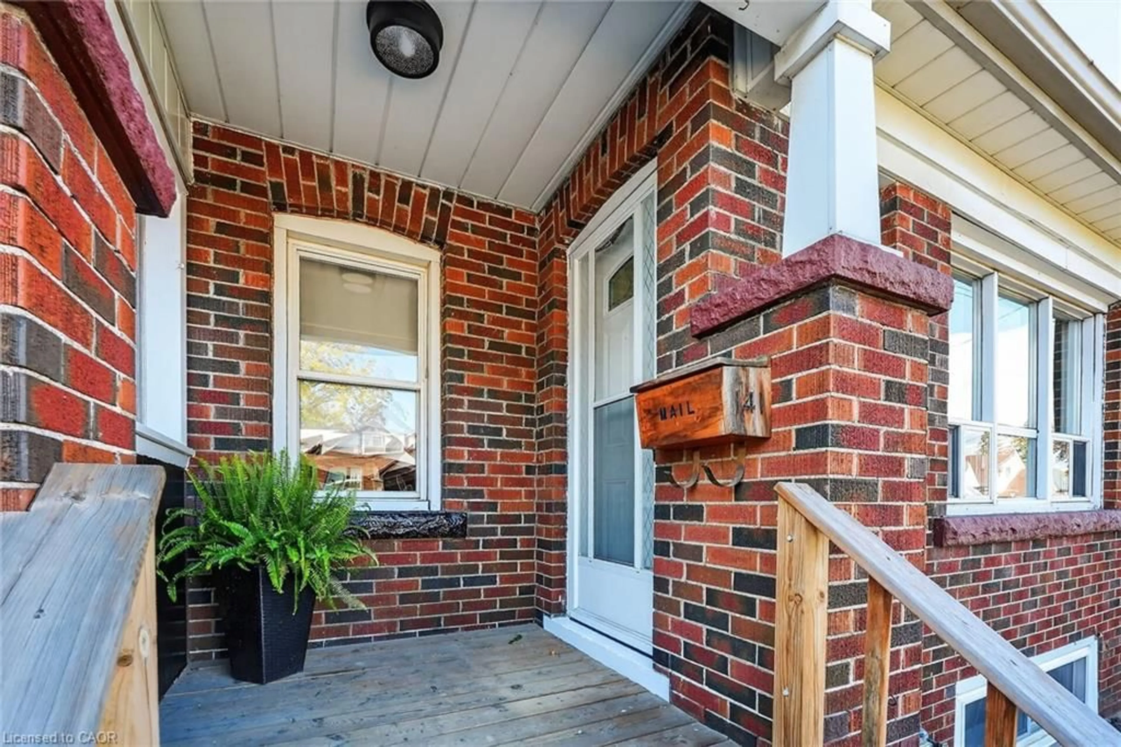 Home with brick exterior material, street for 141 Cope St, Hamilton Ontario L8H 5B3