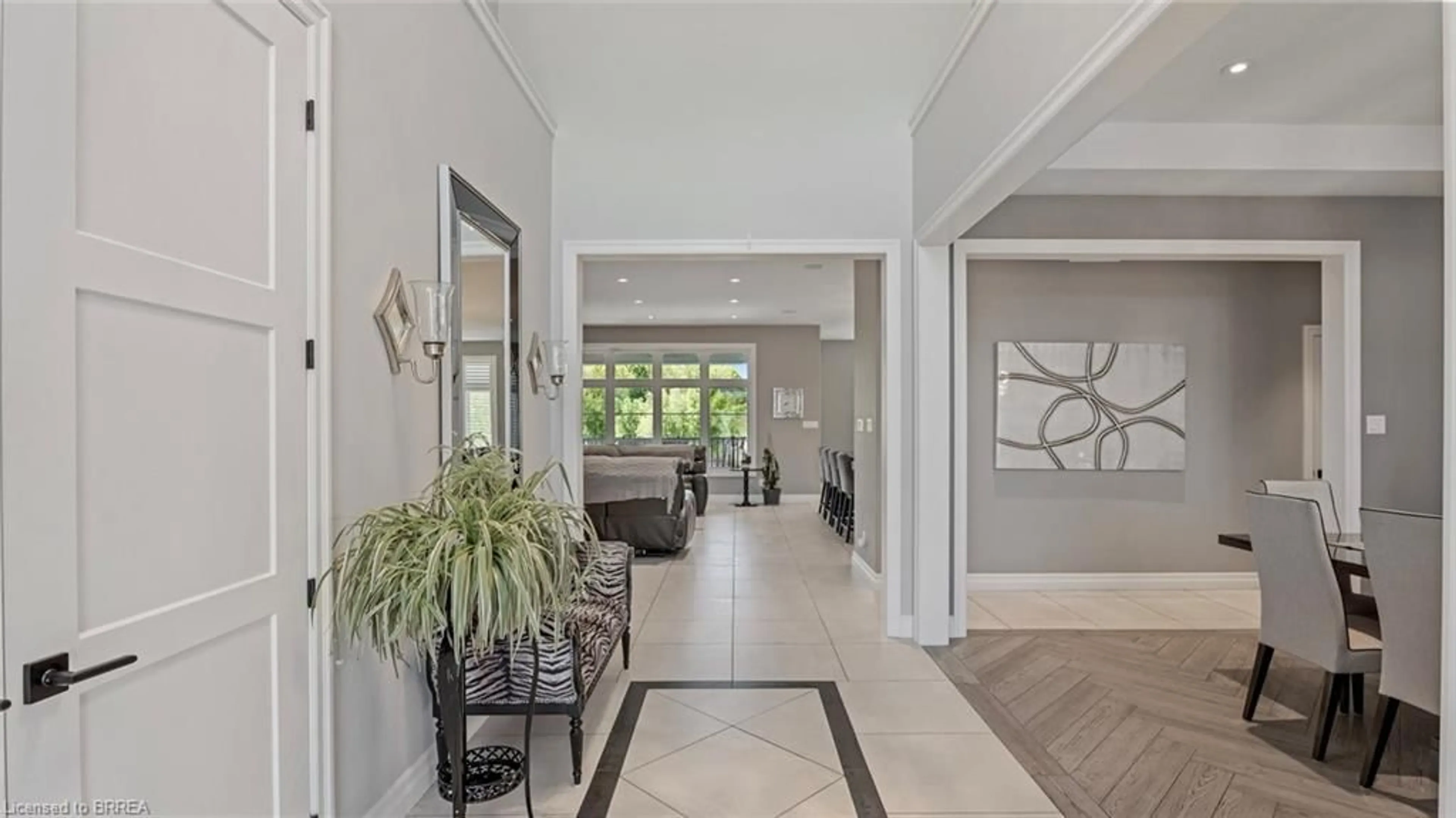 Indoor entryway for 41 Ruijs Blvd, Brantford Ontario N3T 0E1