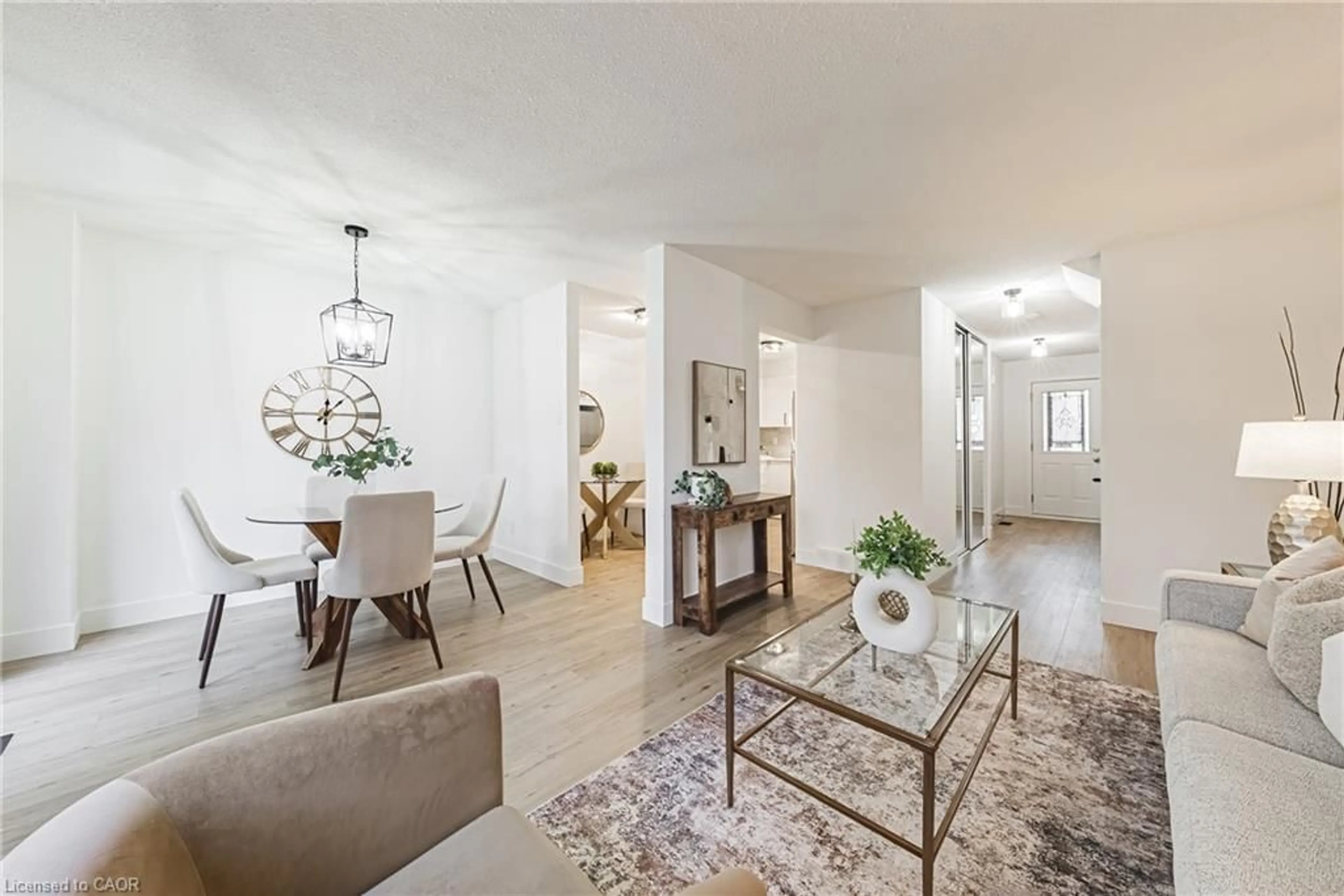 Living room with furniture, unknown for 660 Oxford Rd #15, Burlington Ontario L7N 3M1