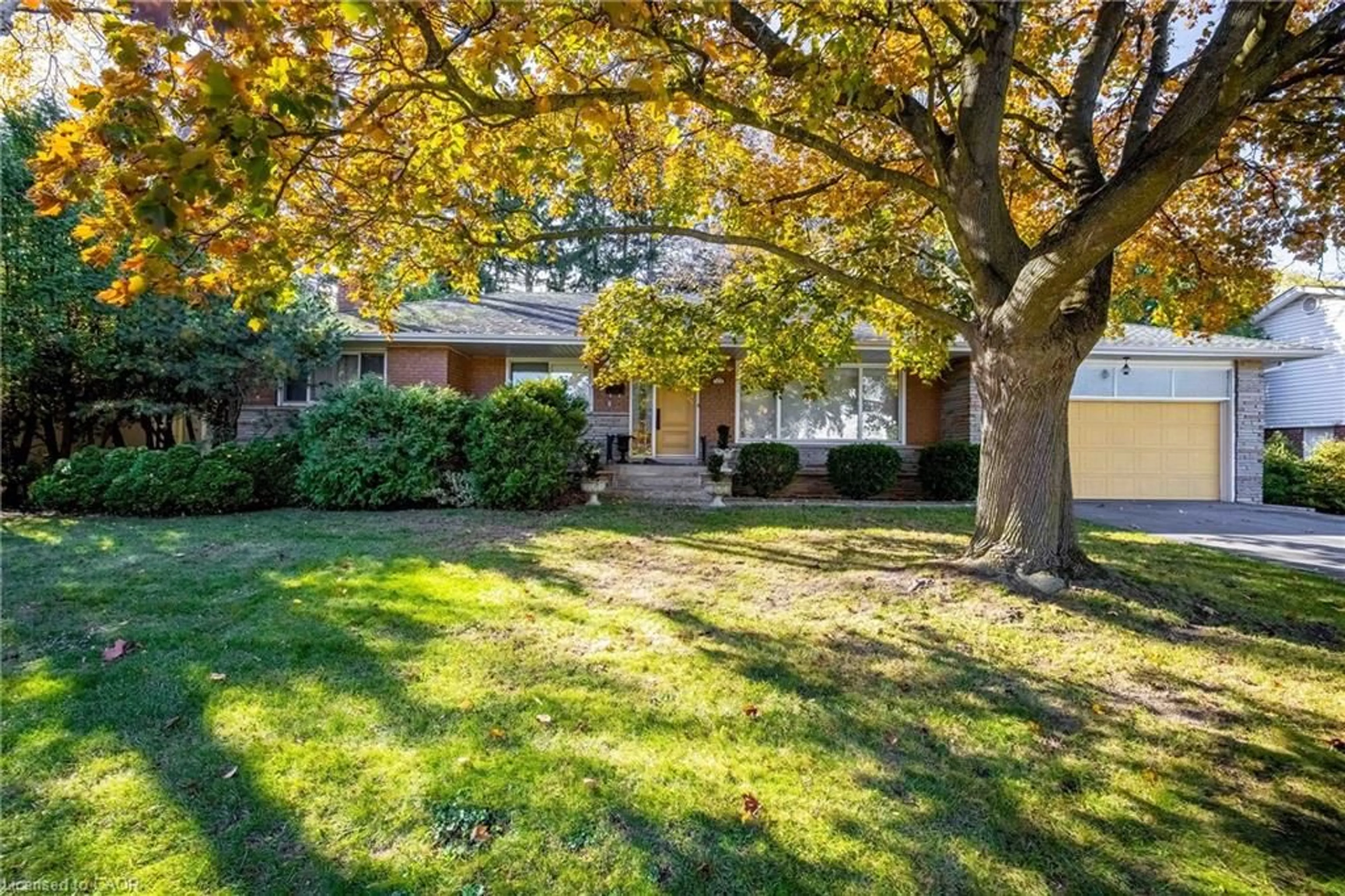 Unknown for 144 Talbot Dr, Oakville Ontario L6L 4C5