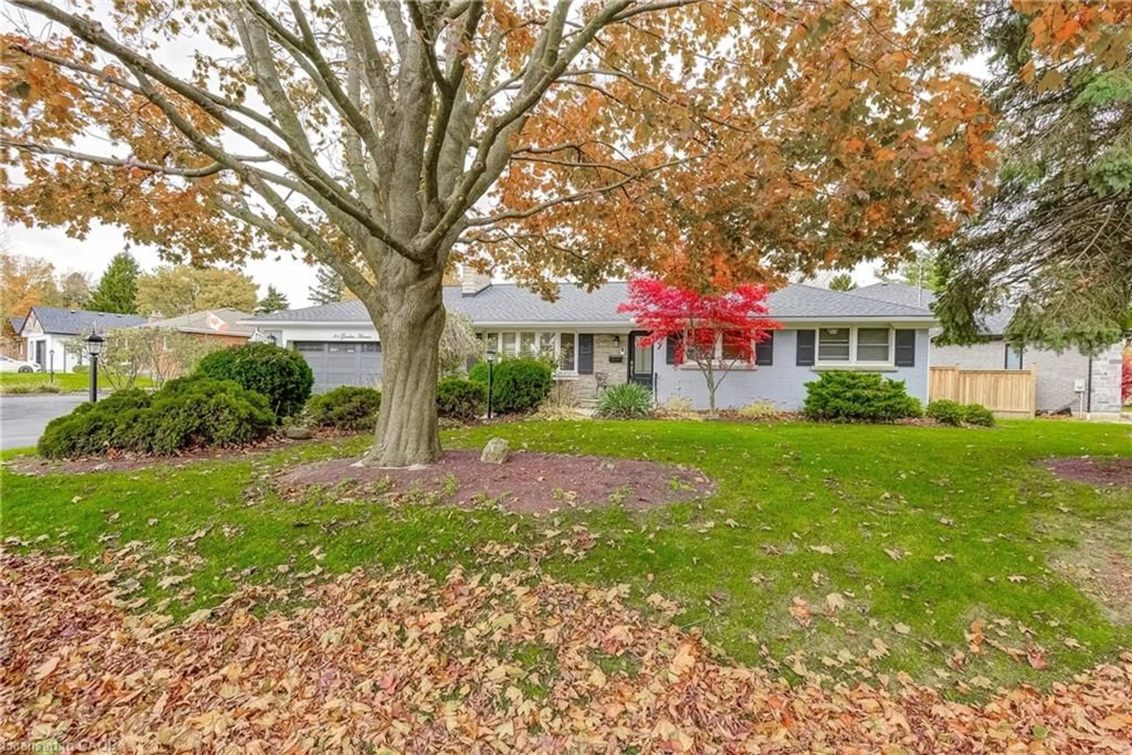 Unknown for 81 Garden Ave, Ancaster Ontario L9G 2J6