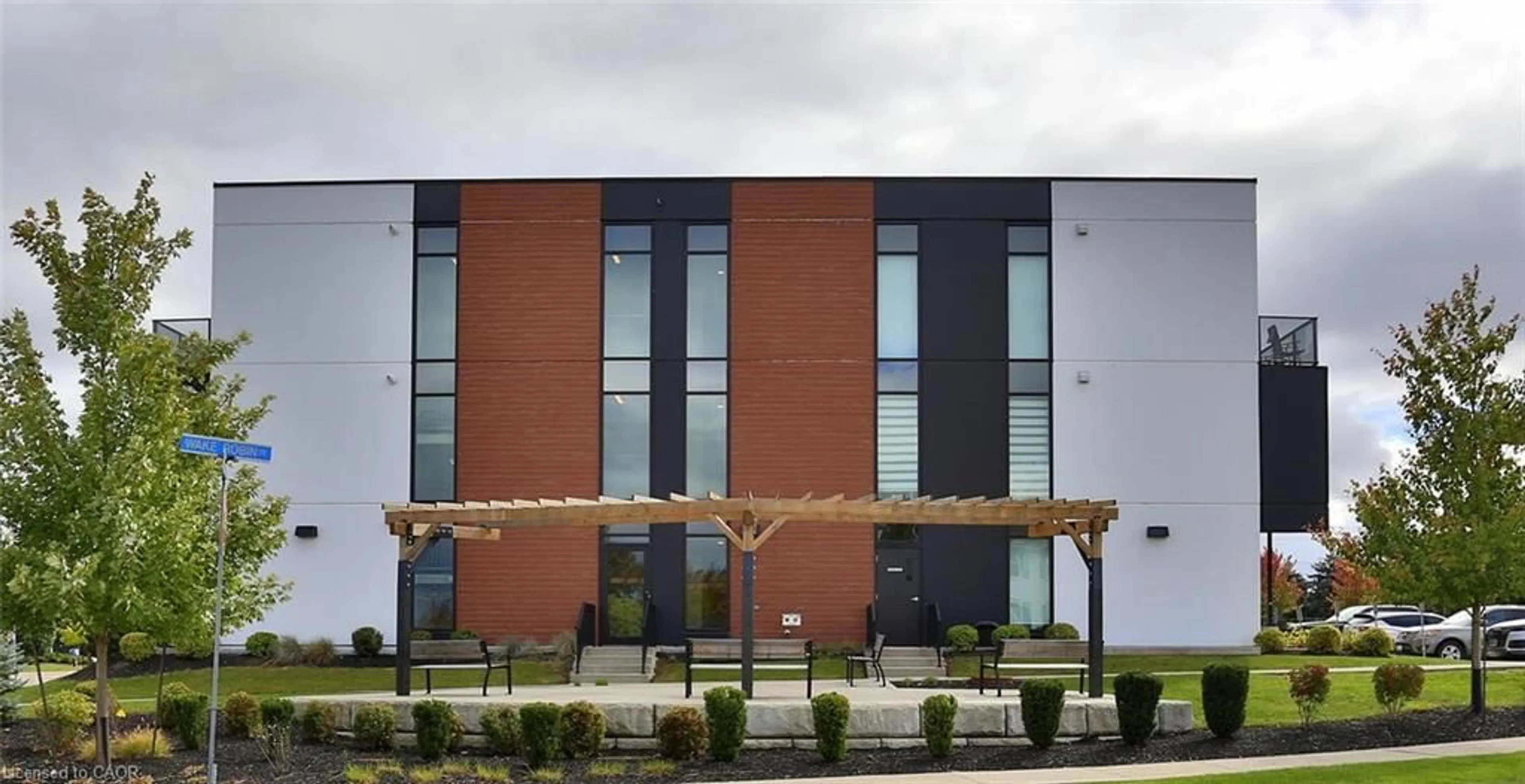 Unknown for 5 Wake Robin Dr #118, Kitchener Ontario N2E 0H6