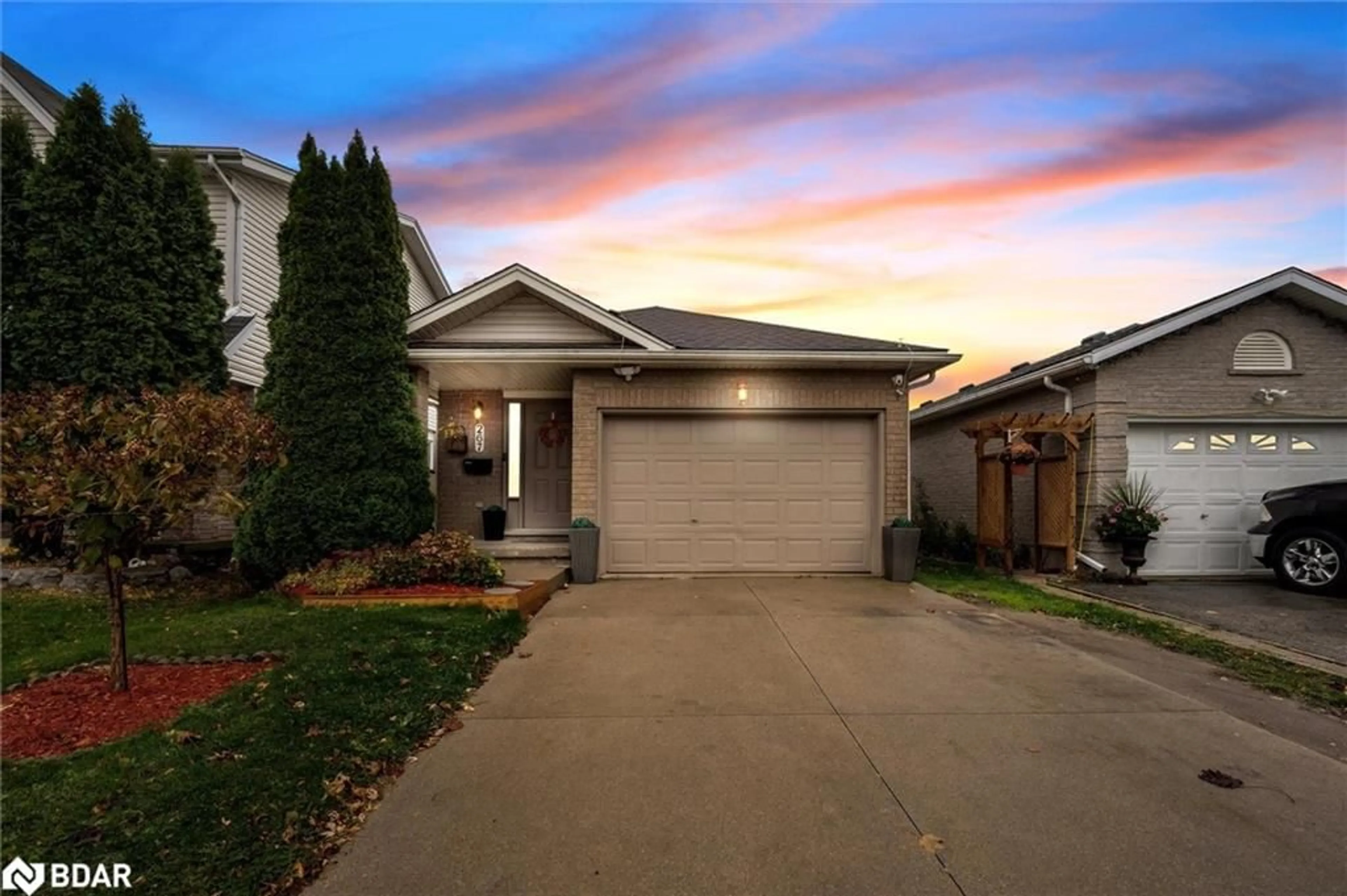 Unknown for 267 Grey Fox Dr, Kitchener Ontario N2E 3N8