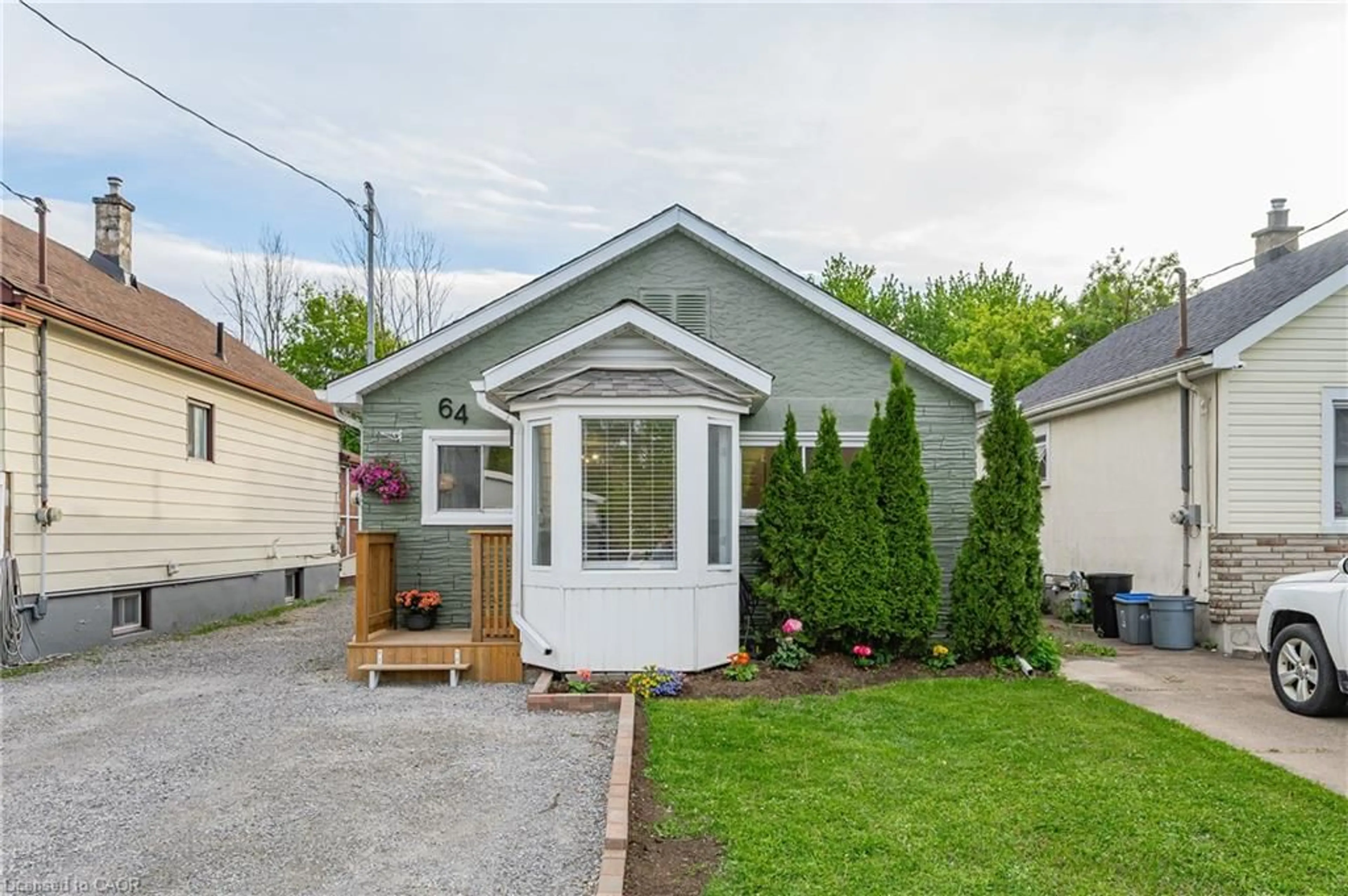 Unknown for 64 Churchill St, St. Catharines Ontario L2S 2P5