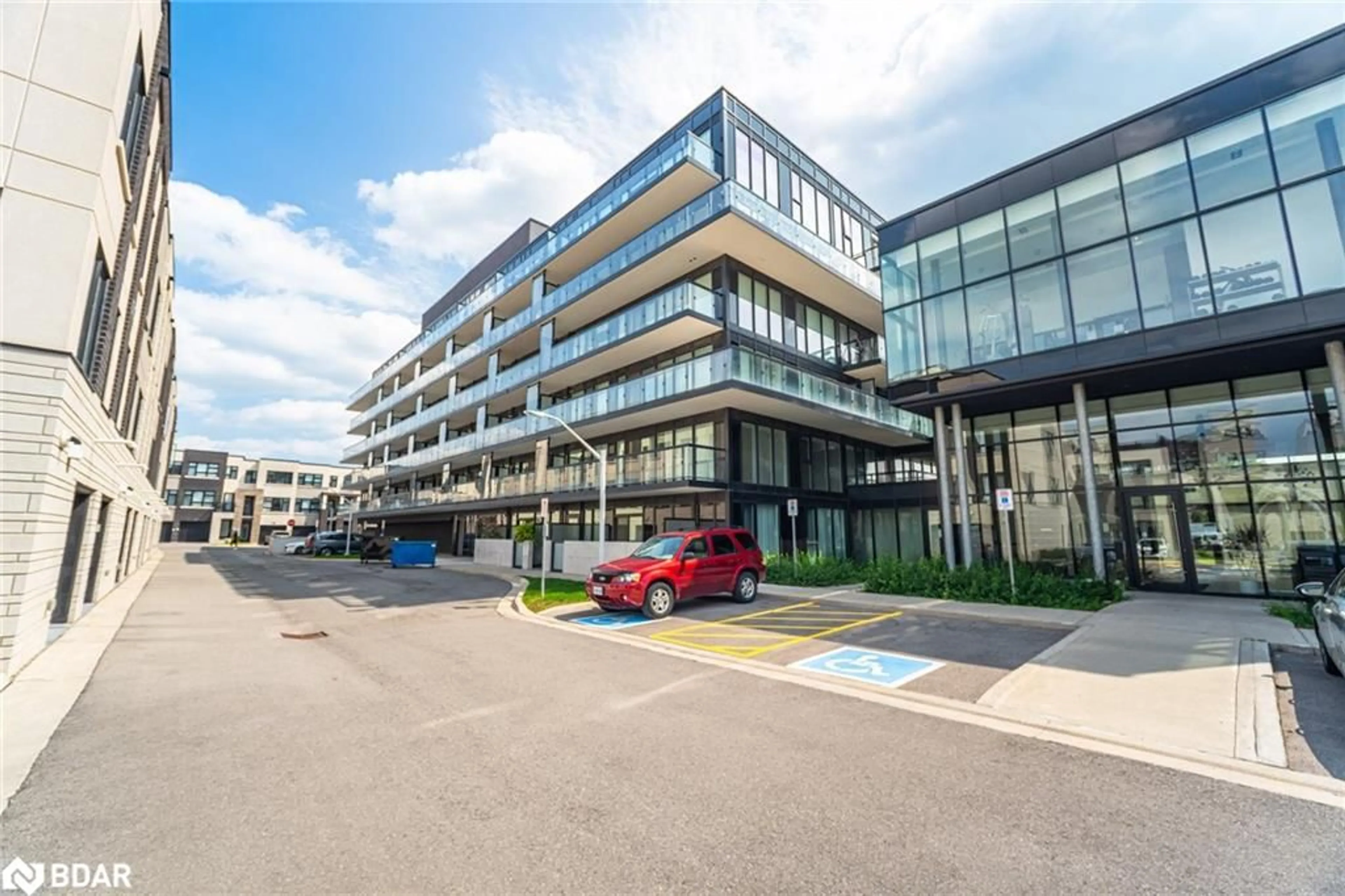 Unknown for 1119 Cooke Blvd #B327, Burlington Ontario L7T 0C7