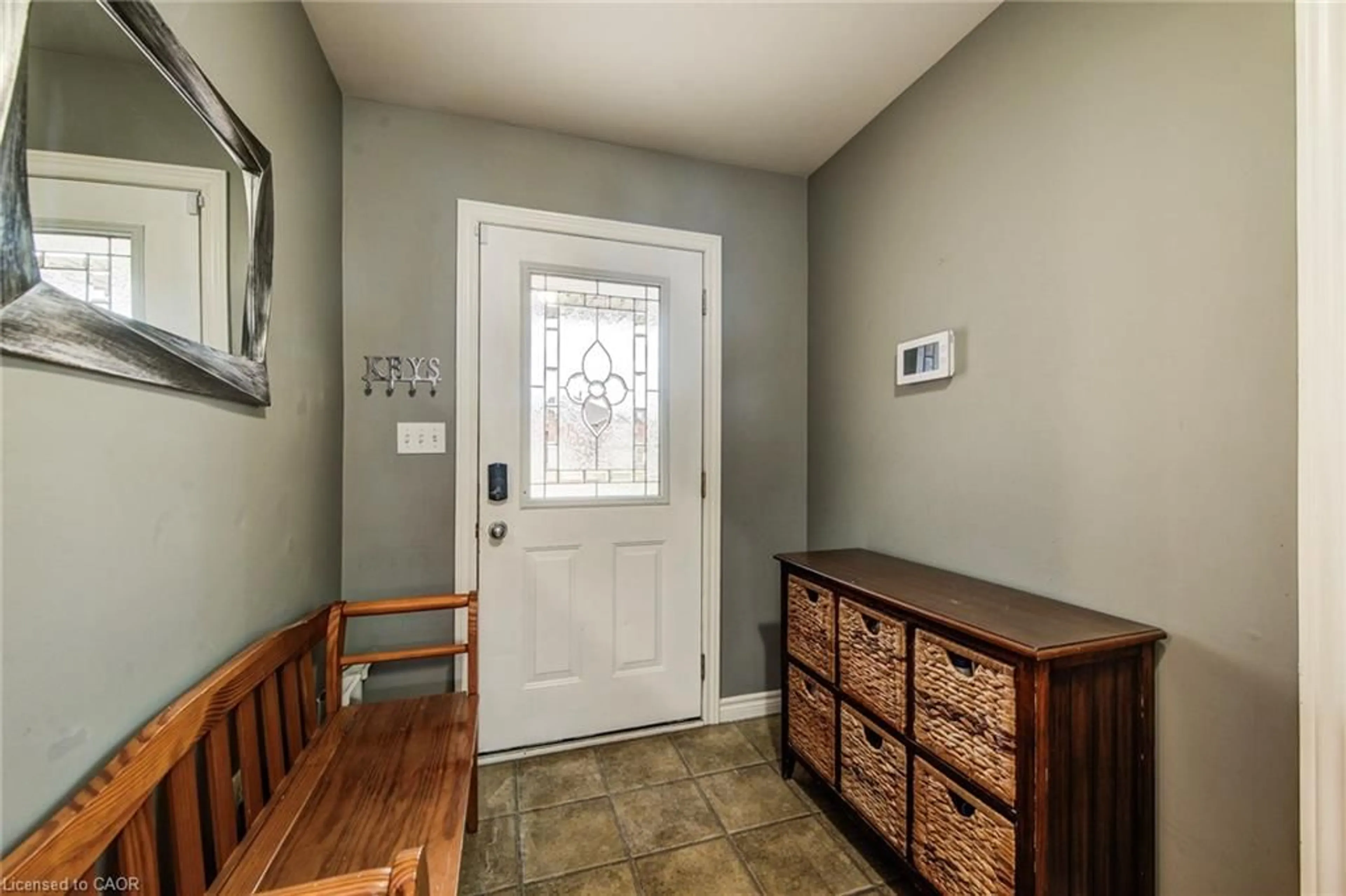 Indoor entryway for 500 Boyne Ave, Listowel Ontario N4W 3V6