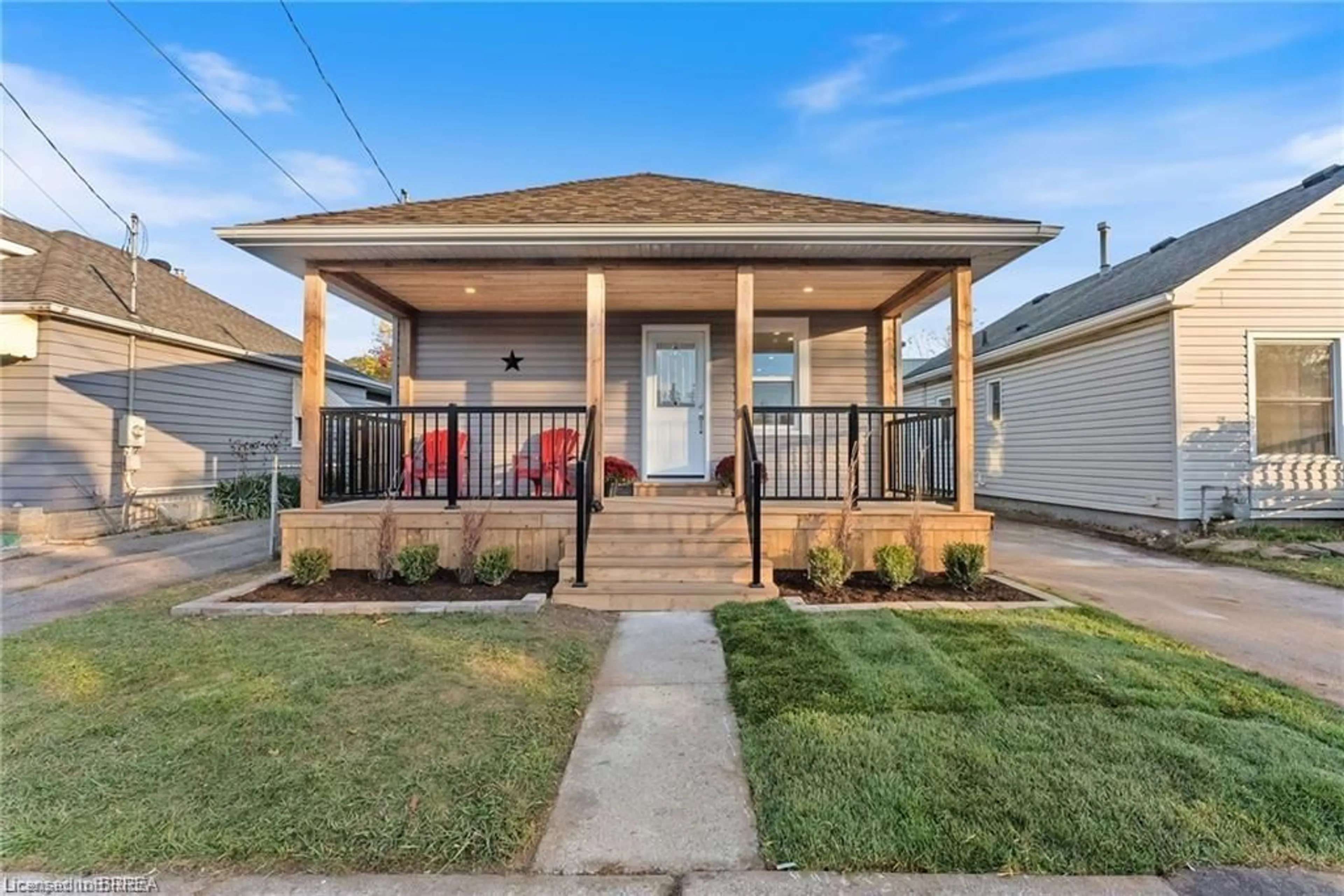 Unknown for 25 Dundee St, Brantford Ontario N3R 4M2