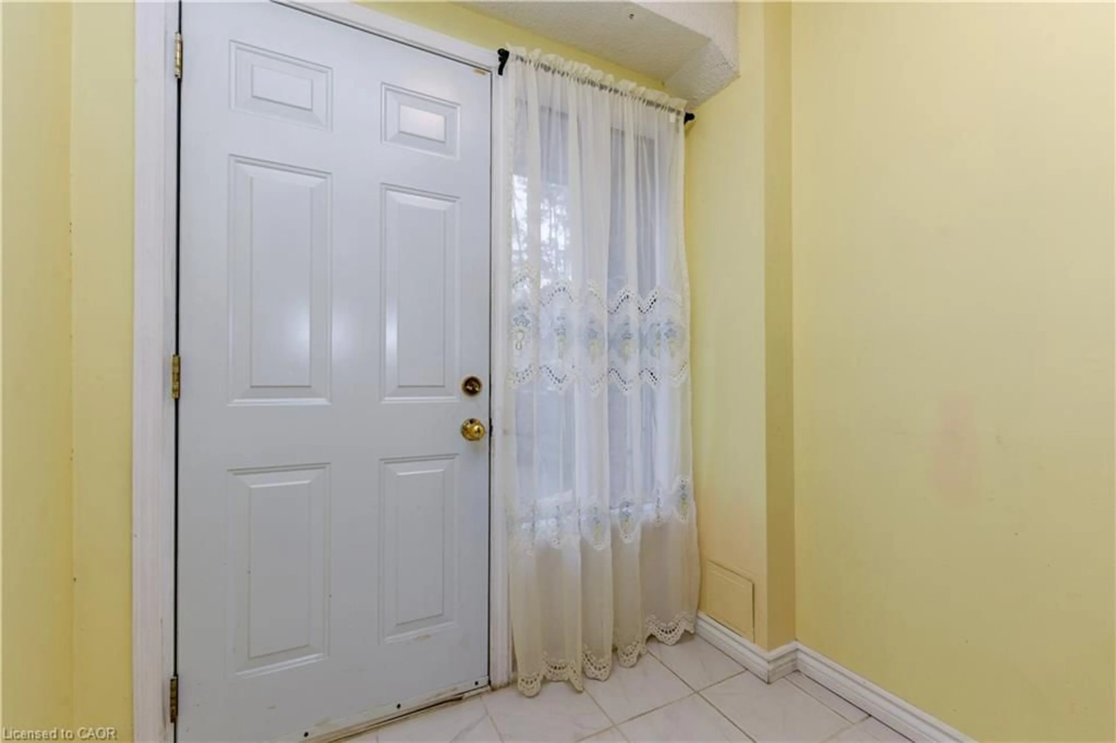 Unknown for 85 Enmount Dr, Brampton Ontario L6T 4C9