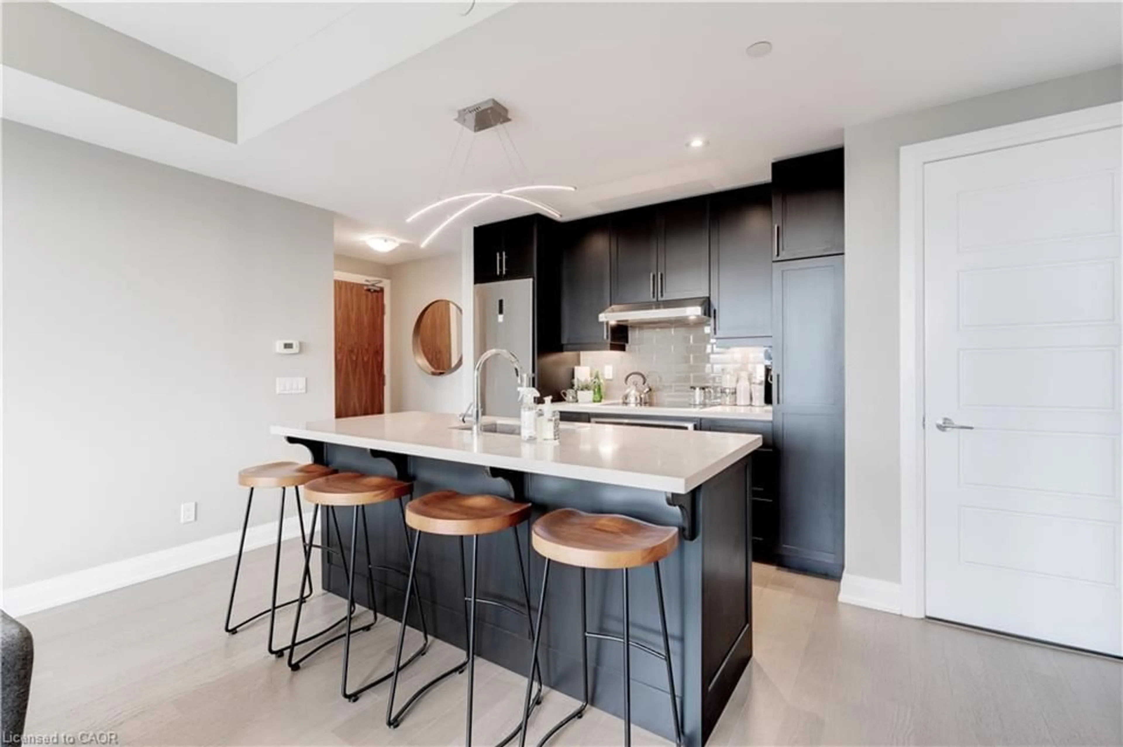 Contemporary kitchen, ceramic/tile floor for 2025 Maria St #1001, Burlington Ontario L7R 0E9