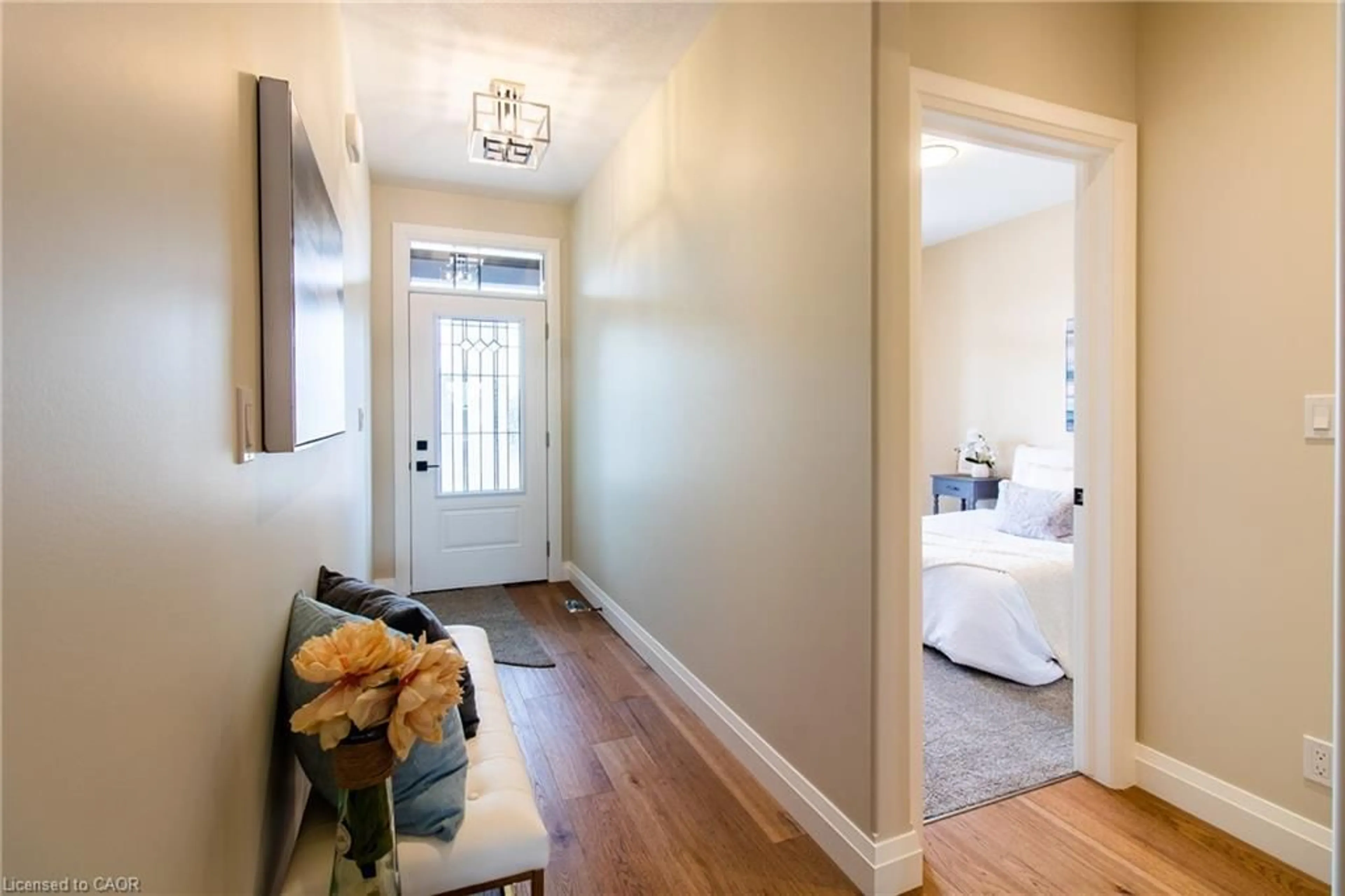 Indoor entryway for 89 Duchess Dr, Delhi Ontario N4B 2V3