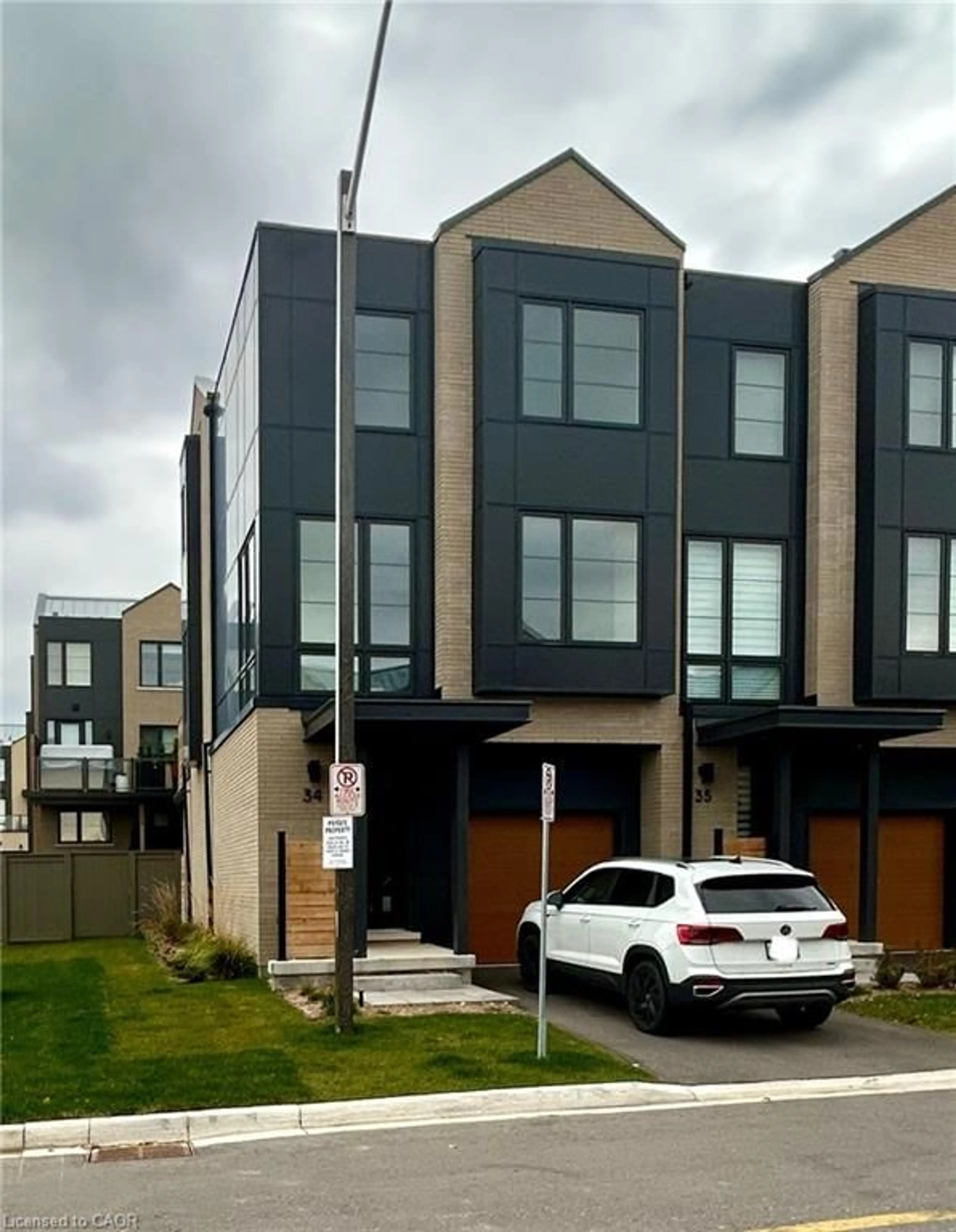 Unknown for 2273 Turnberry Rd #34, Burlington Ontario L7M 2B2